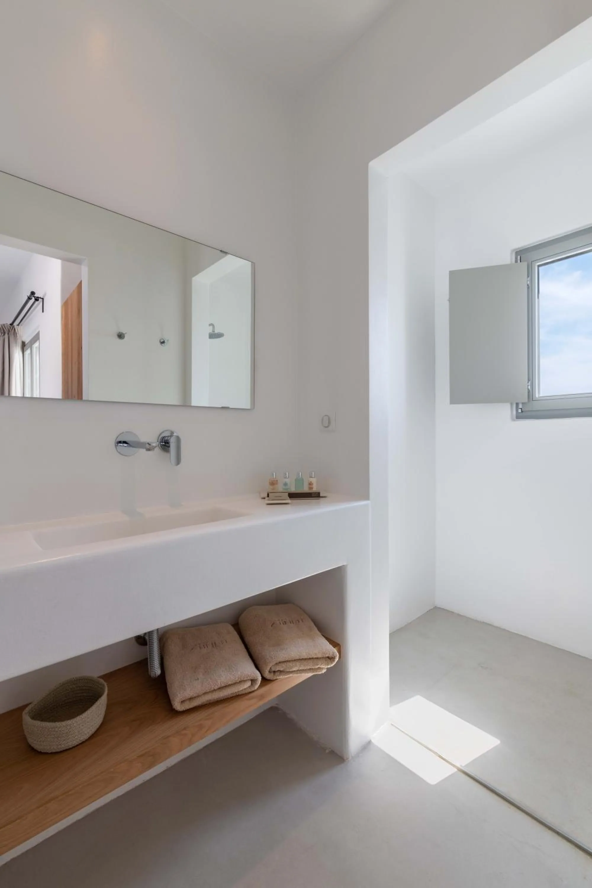 Bathroom in Trinity Mykonos - Beachfront Villa