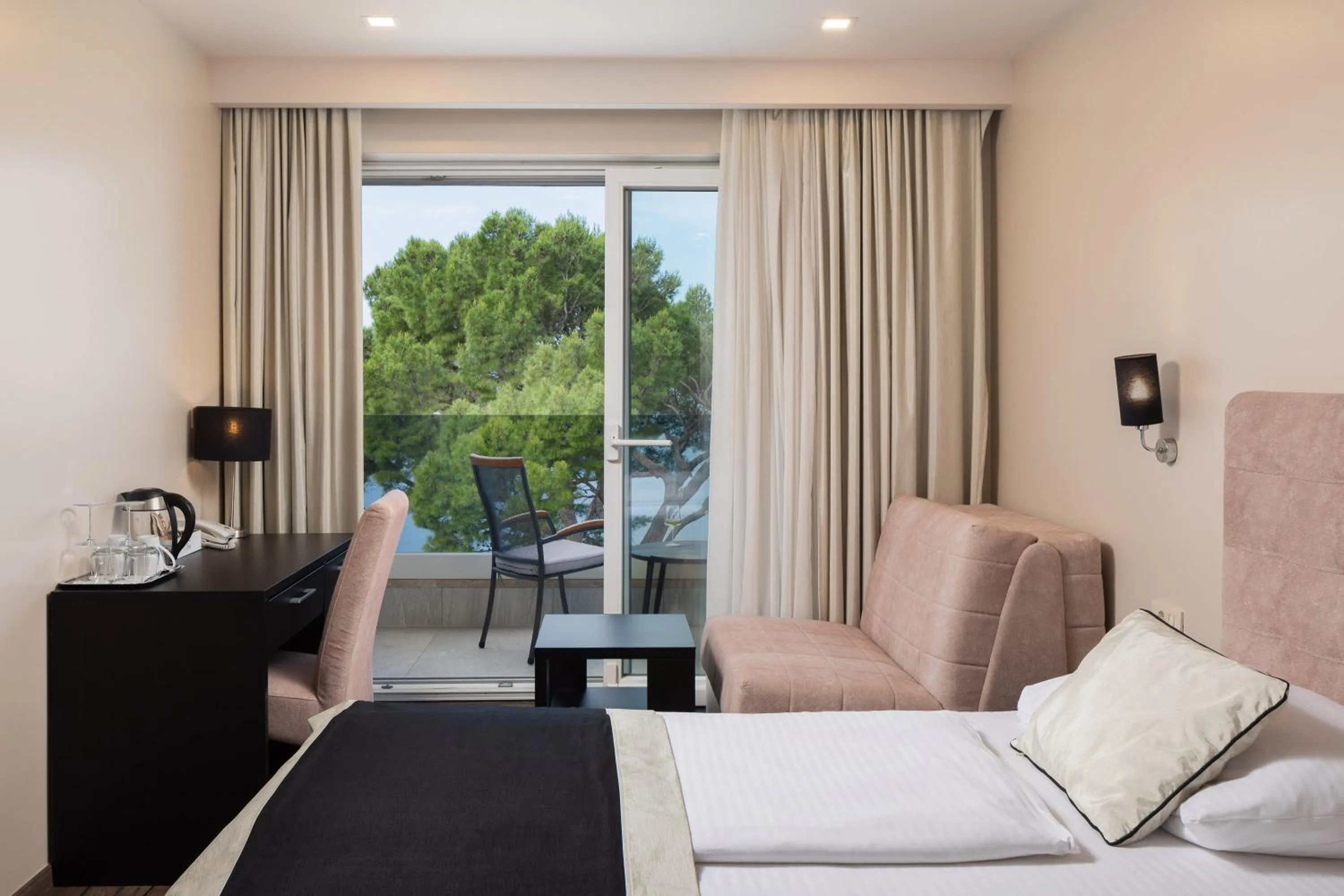 Balcony/Terrace in Hotel Central Beach 9