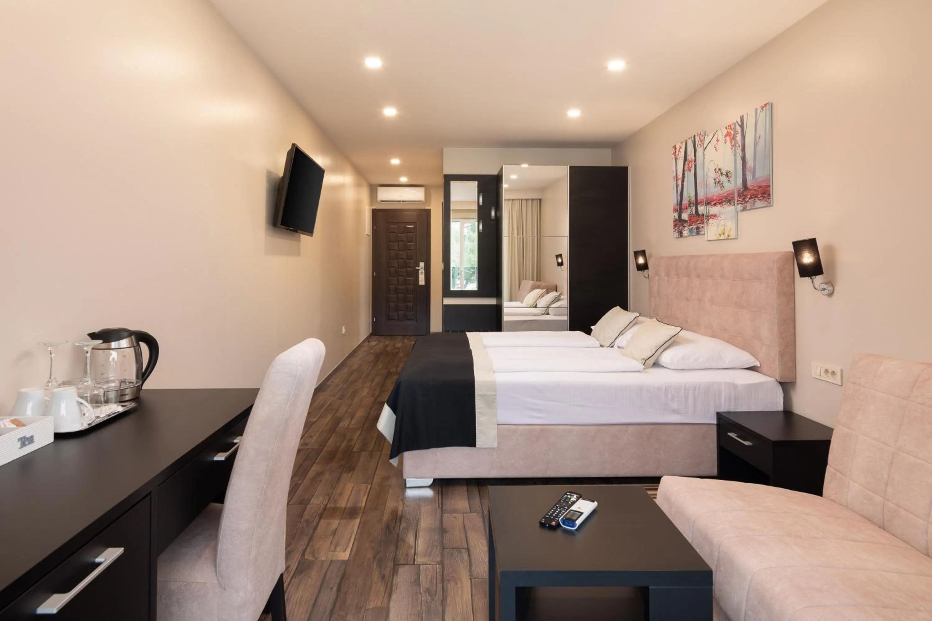 Bedroom in Hotel Central Beach 9