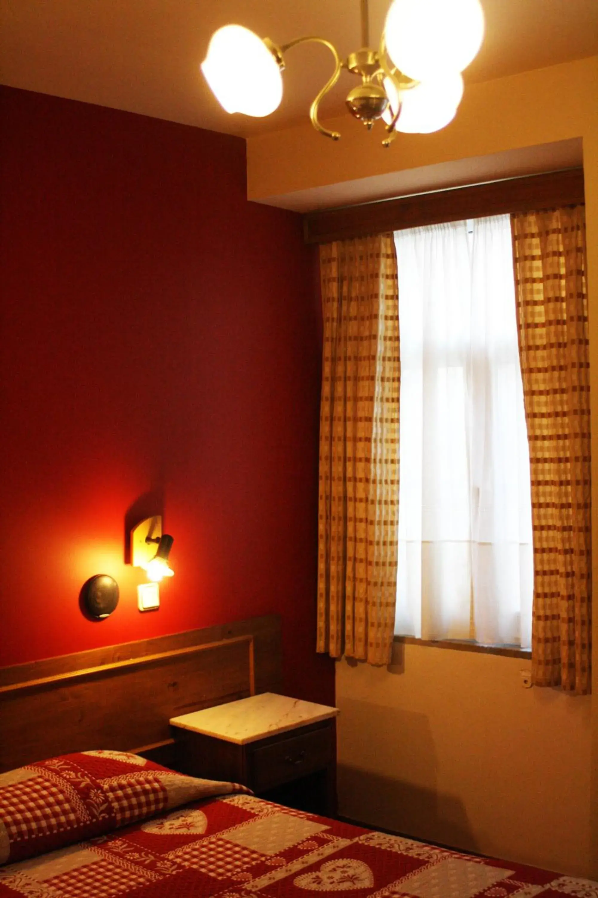 Double Room with Private Bathroom - single occupancy in Duas Nações Guest House Double Room with Private Bathroom - single occupancy in Duas Nações Guest House