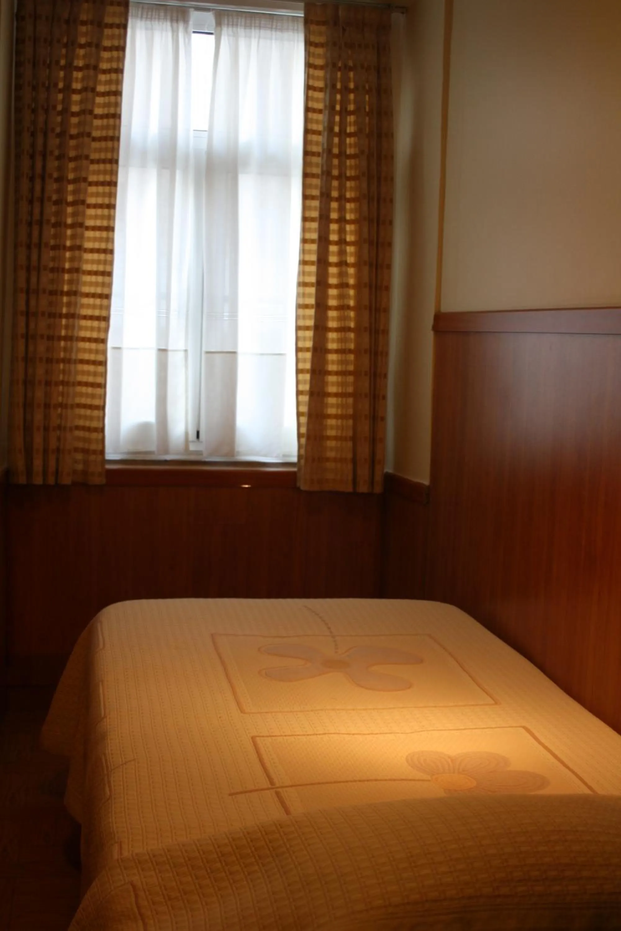 Bed in Duas Nações Guest House