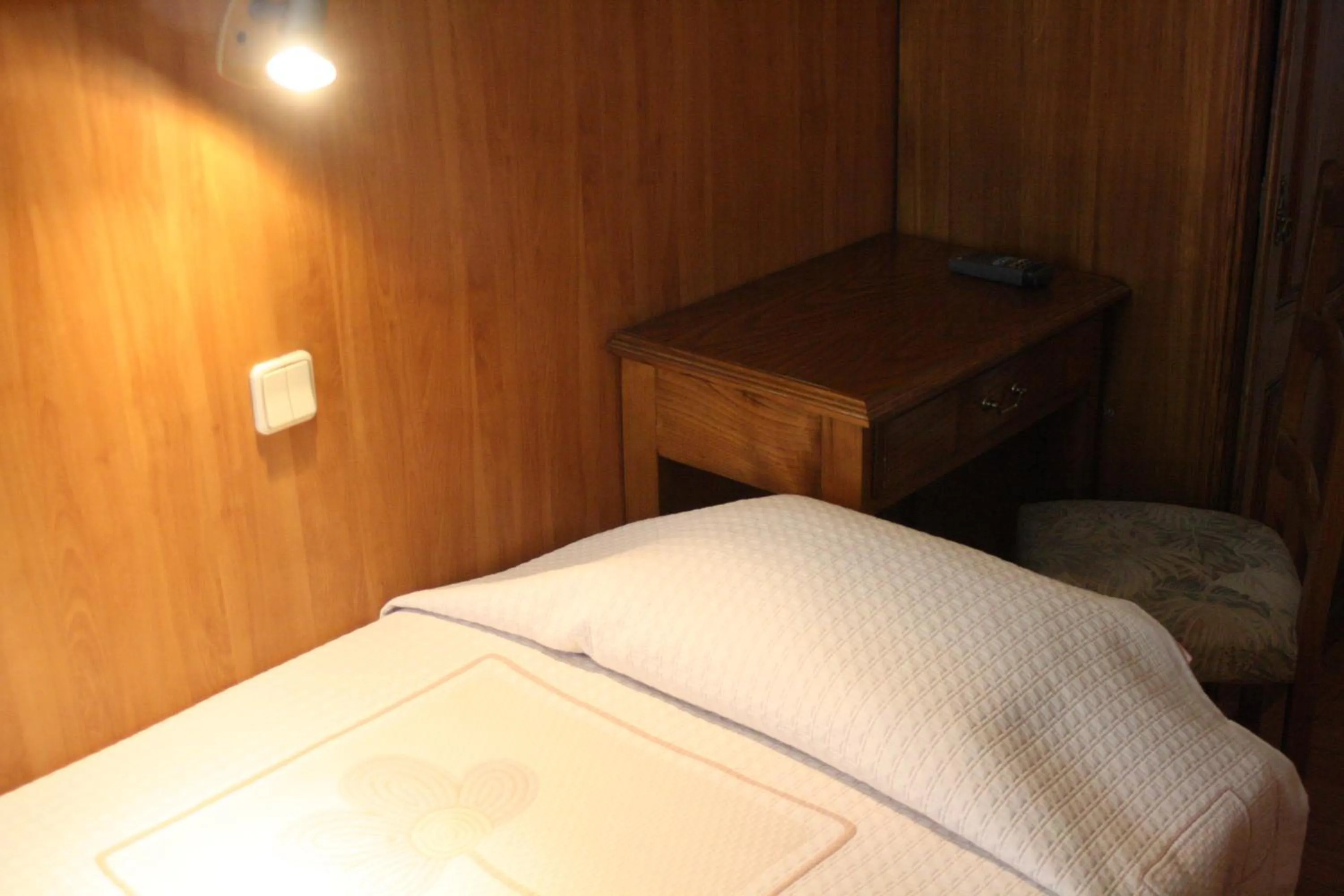 Bed in Duas Nações Guest House