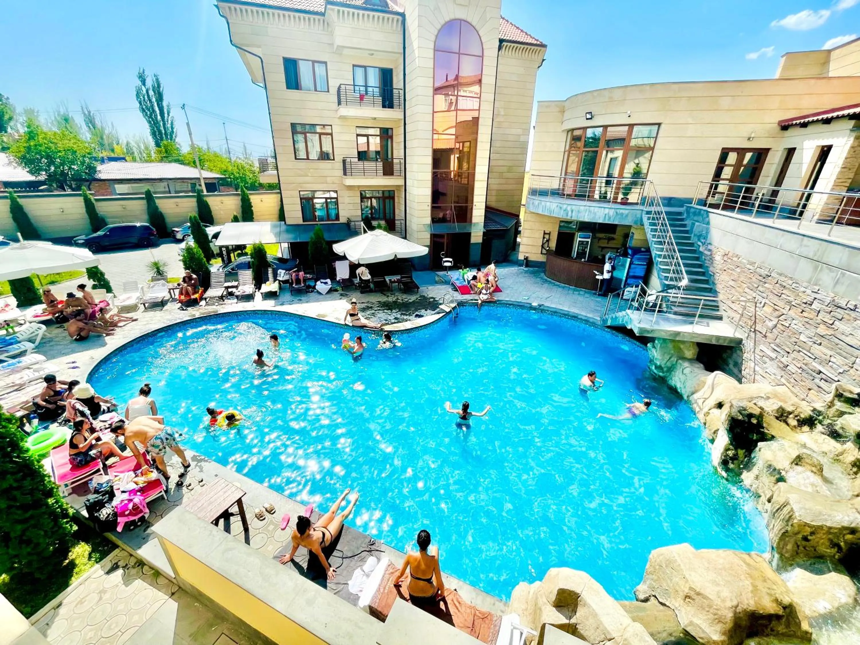 Property building in Grand Hills