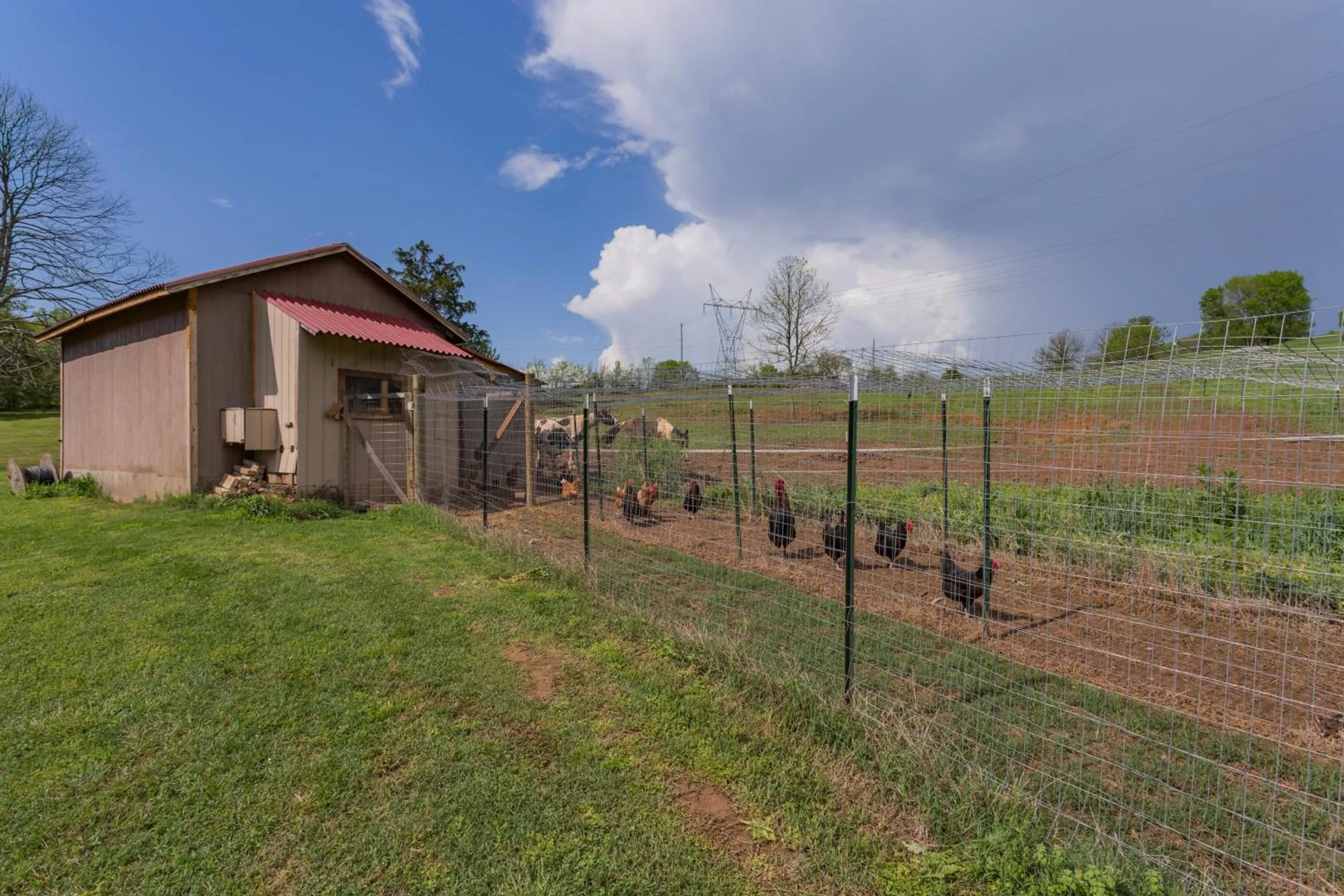 Property building in Brenda Lee History 4BR Retreat Pool Hot Tub