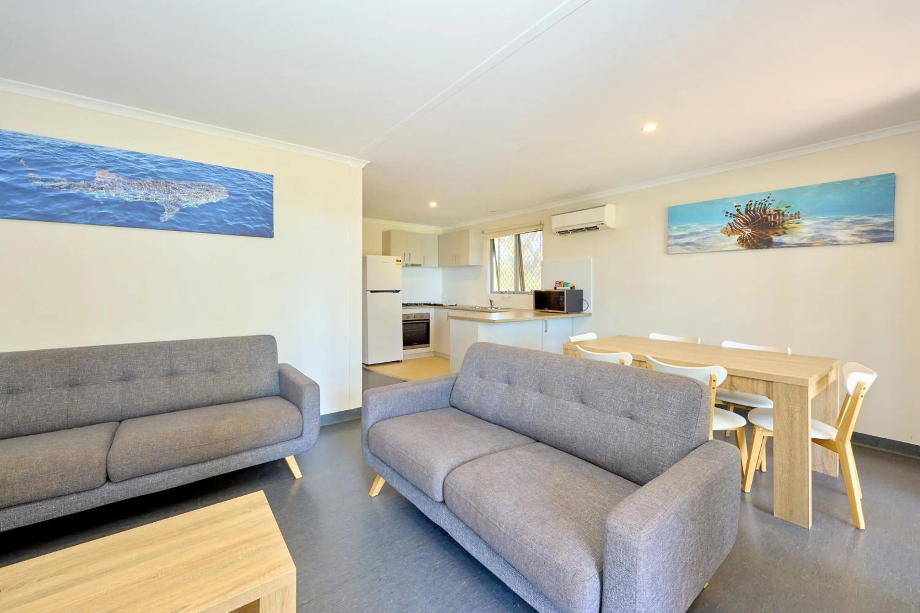 Kitchen or kitchenette in RAC Exmouth Cape Holiday Park