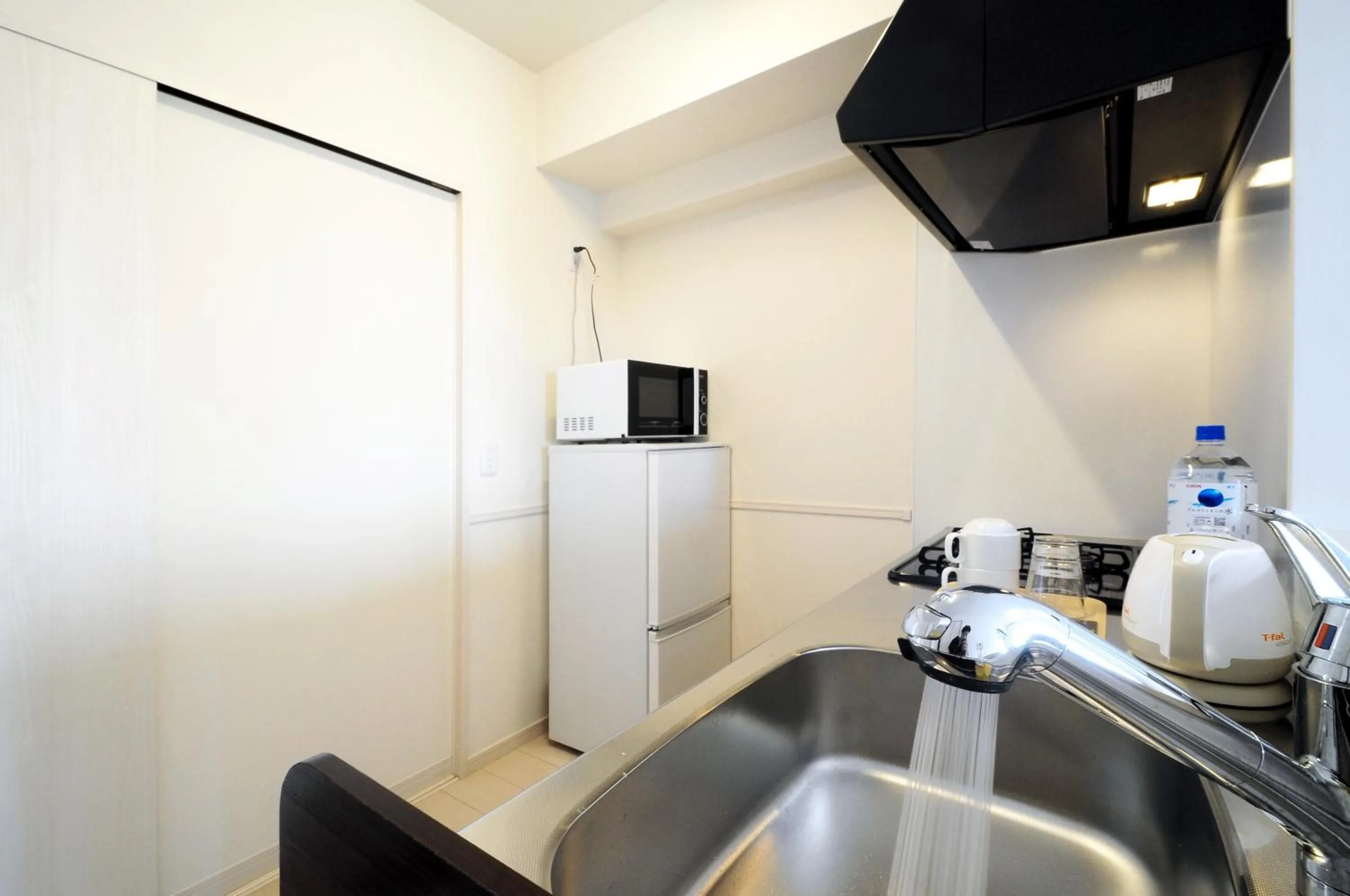 Kitchen or kitchenette in Costa Bella Condominium Resort