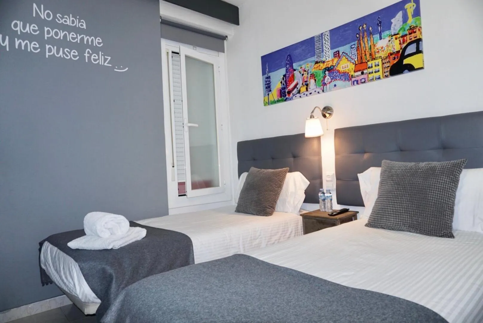 Photo of the whole room, Bed in Hostal Lleida