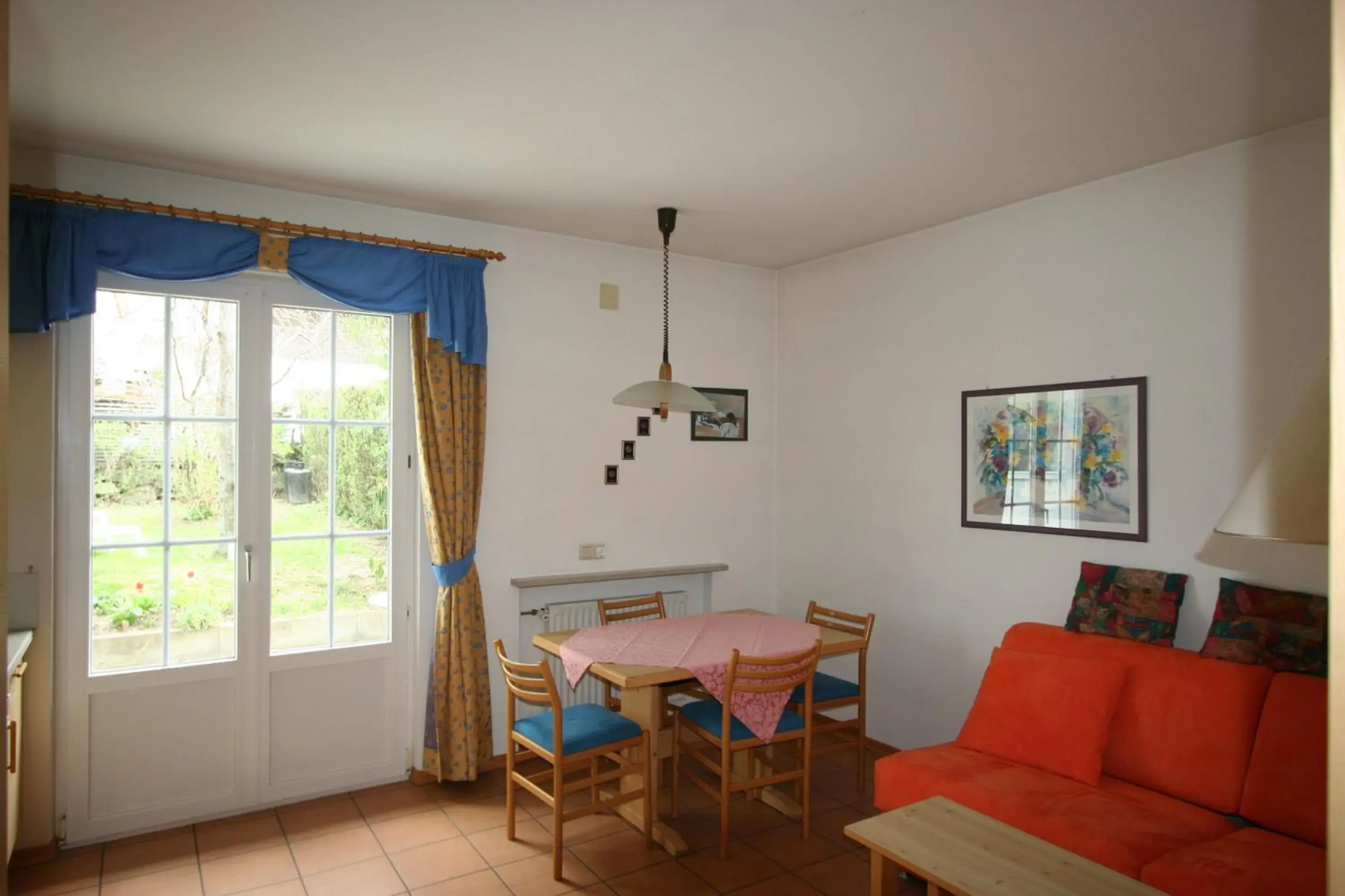 One-Bedroom Apartment with Terrace and Mountain View in Mühlrast One-Bedroom Apartment with Terrace and Mountain View in Mühlrast