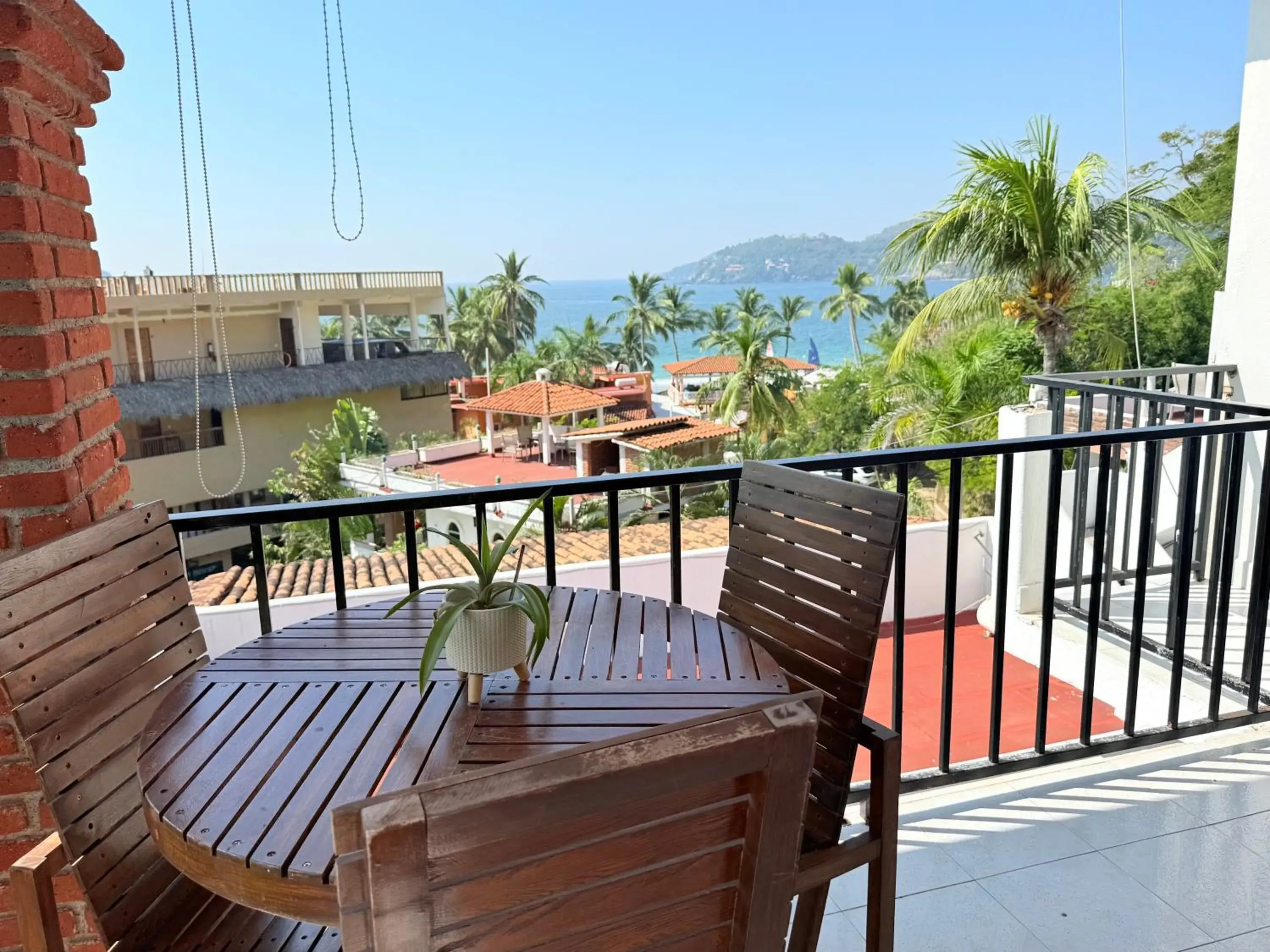 Double Room with Balcony and Sea View in Hotel Villas Ema Double Room with Balcony and Sea View in Hotel Villas Ema