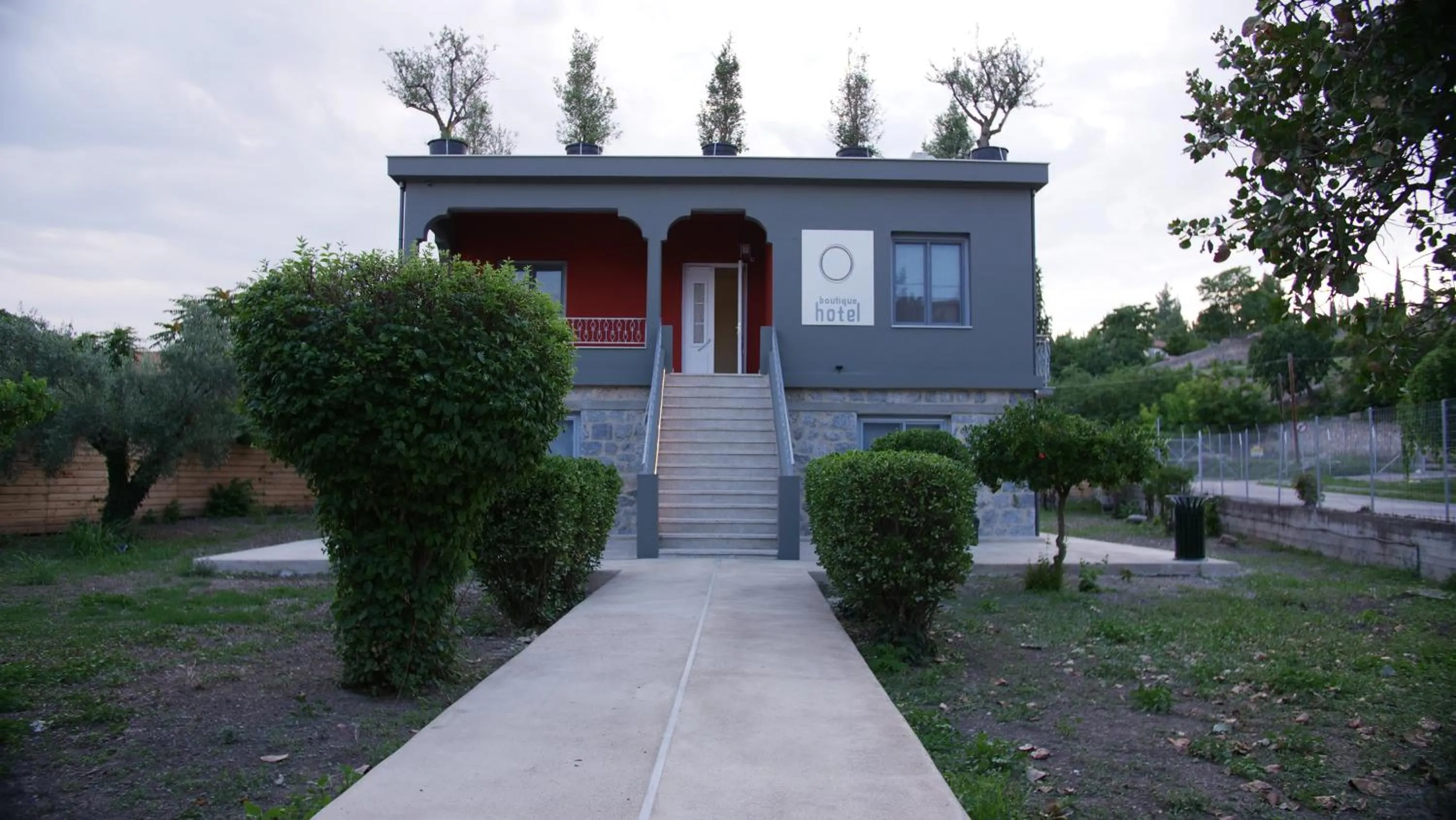 Facade/entrance in Boutique Rooms "O"