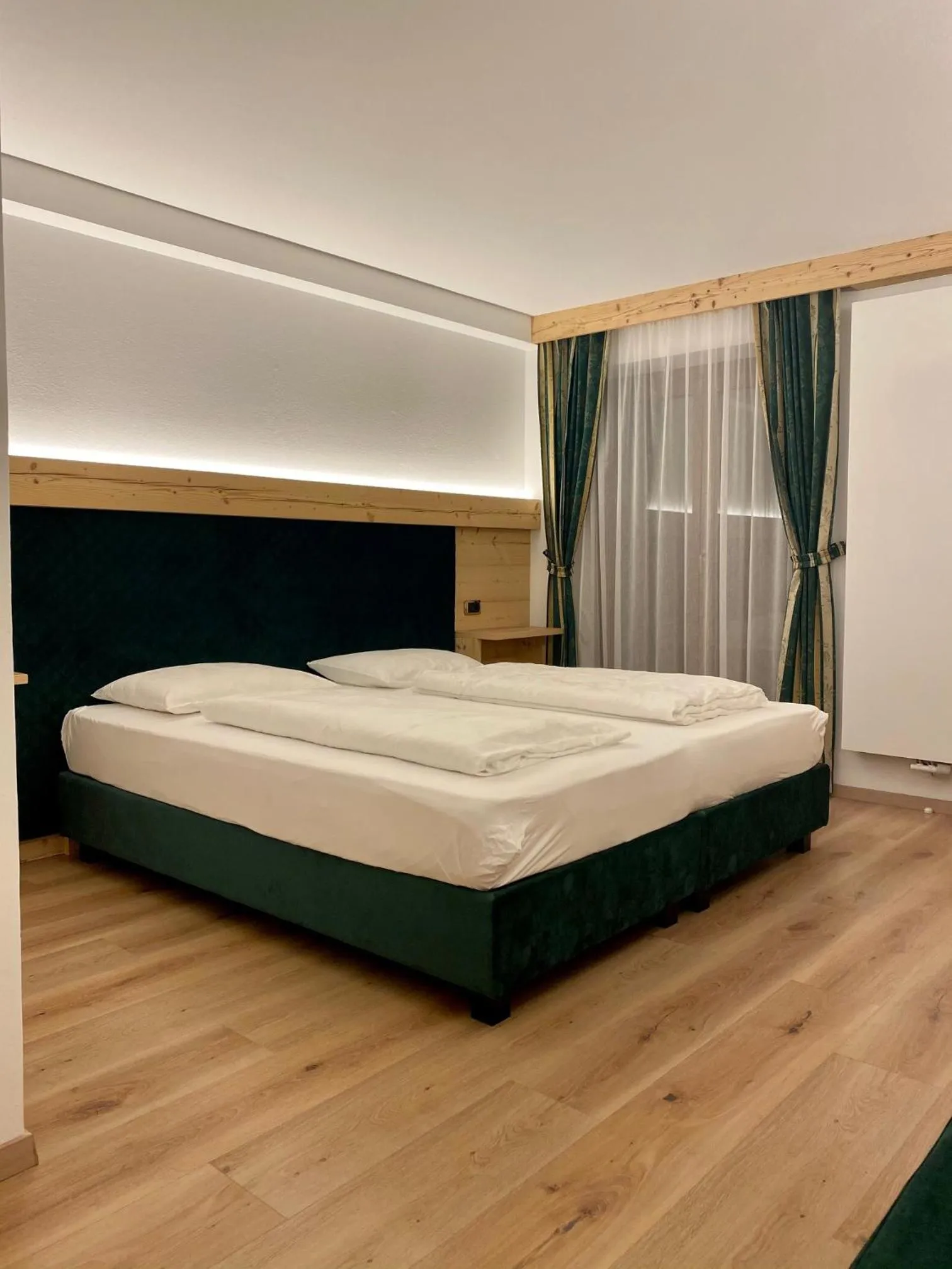 Bedroom, Bed in Garni Hotel and Apartments Wildbach