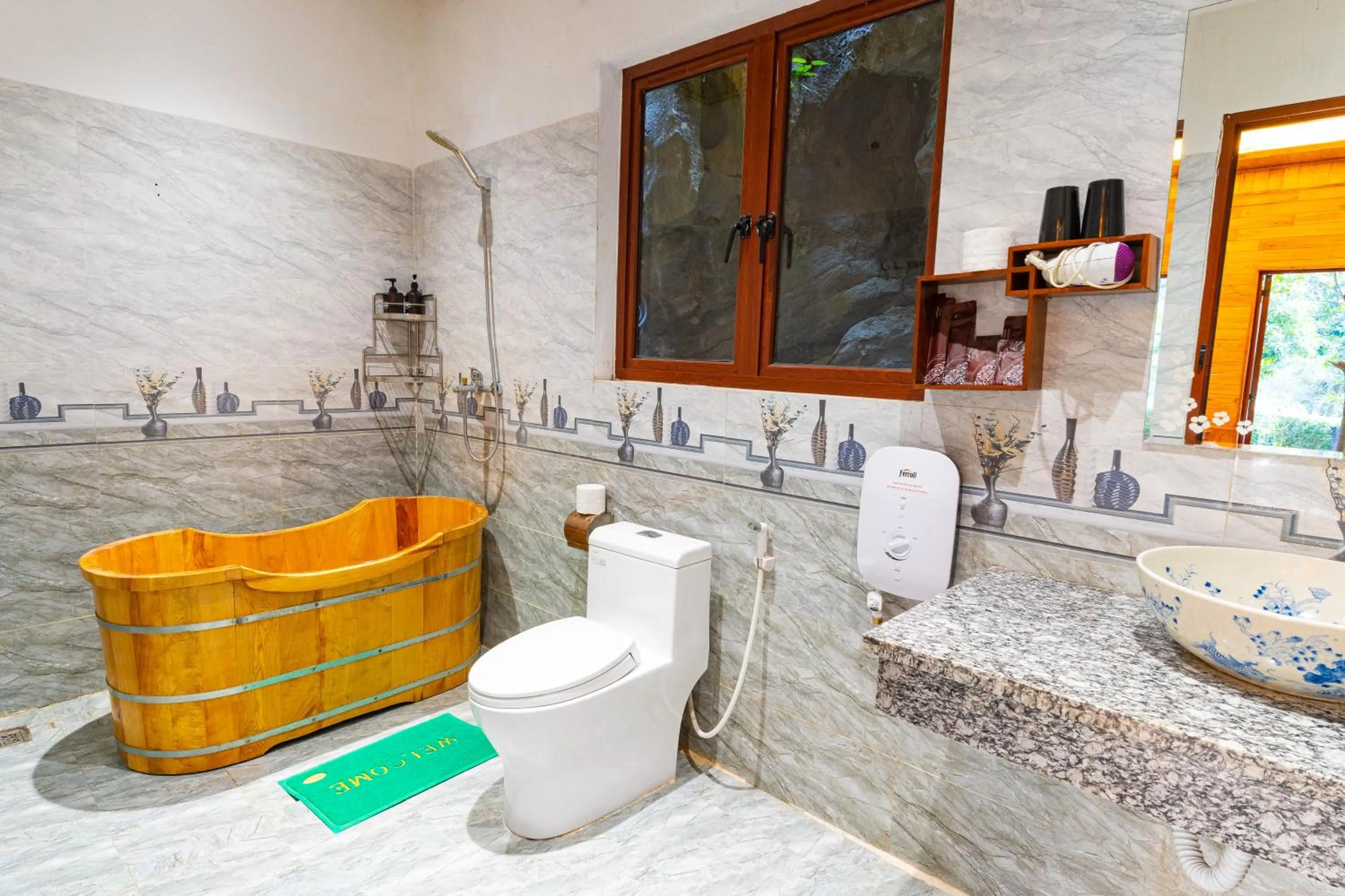 Toilet in Green Mountain Homestay