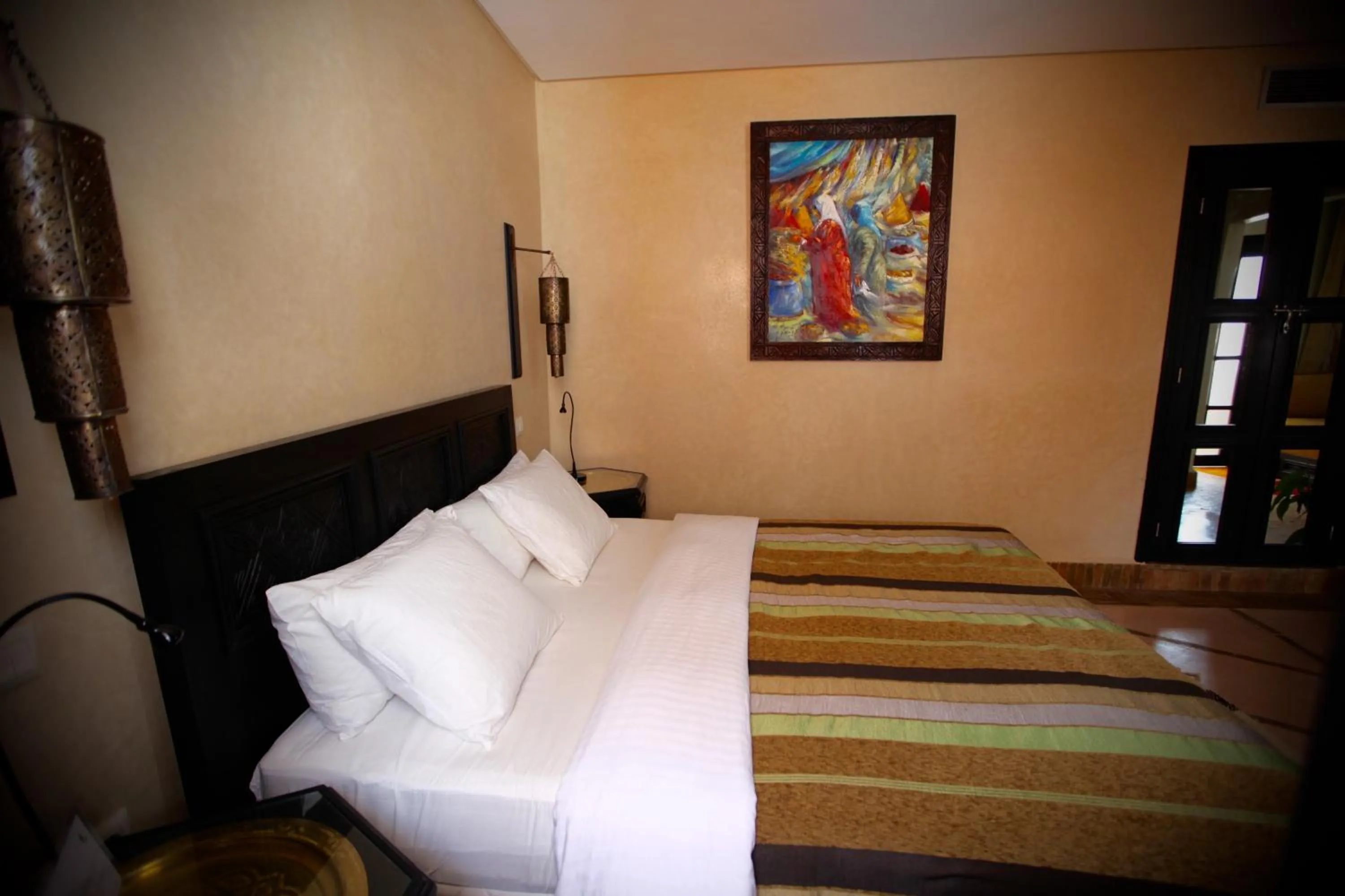 Bedroom, Bed in Riad Dar Haven