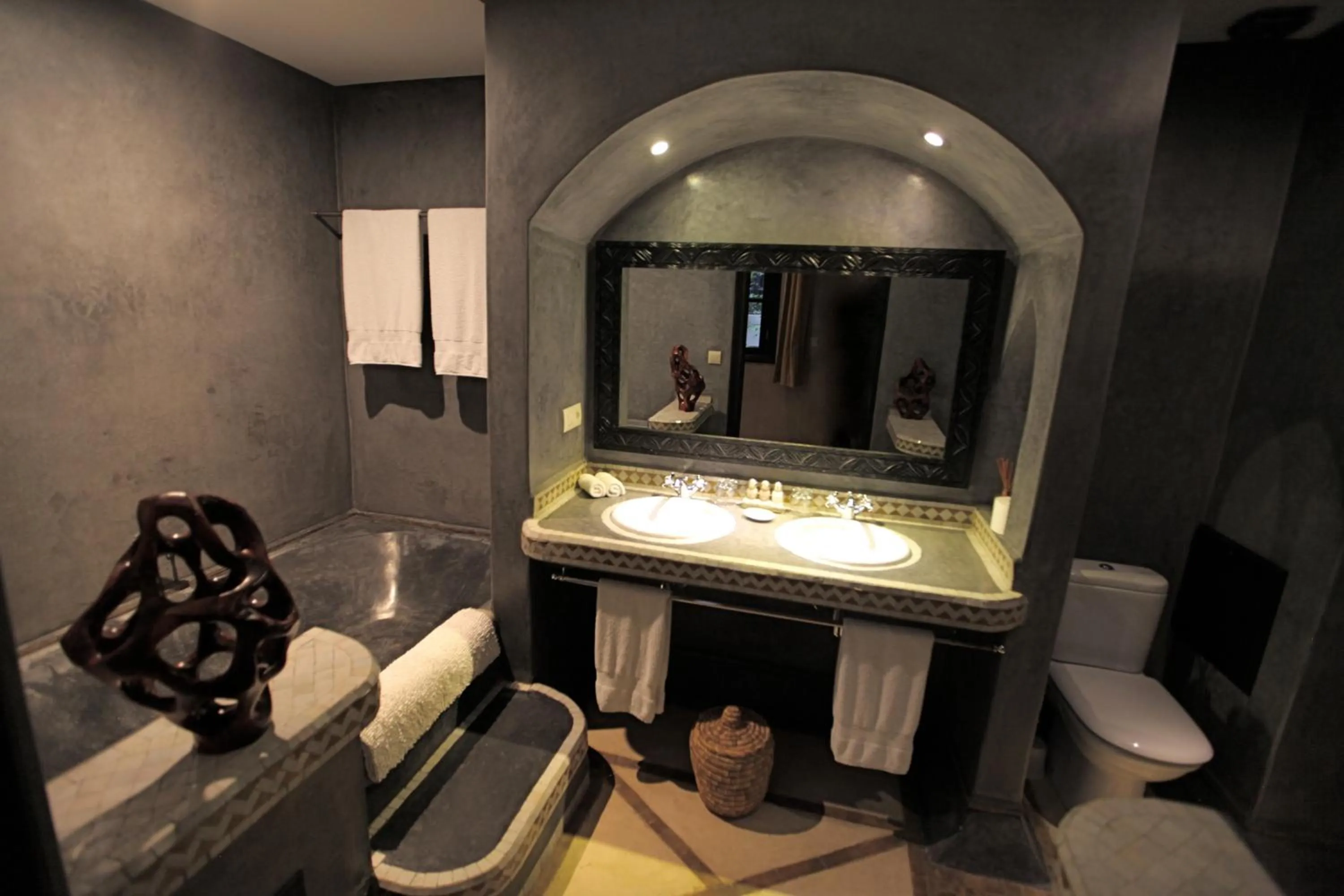 Bathroom in Riad Dar Haven