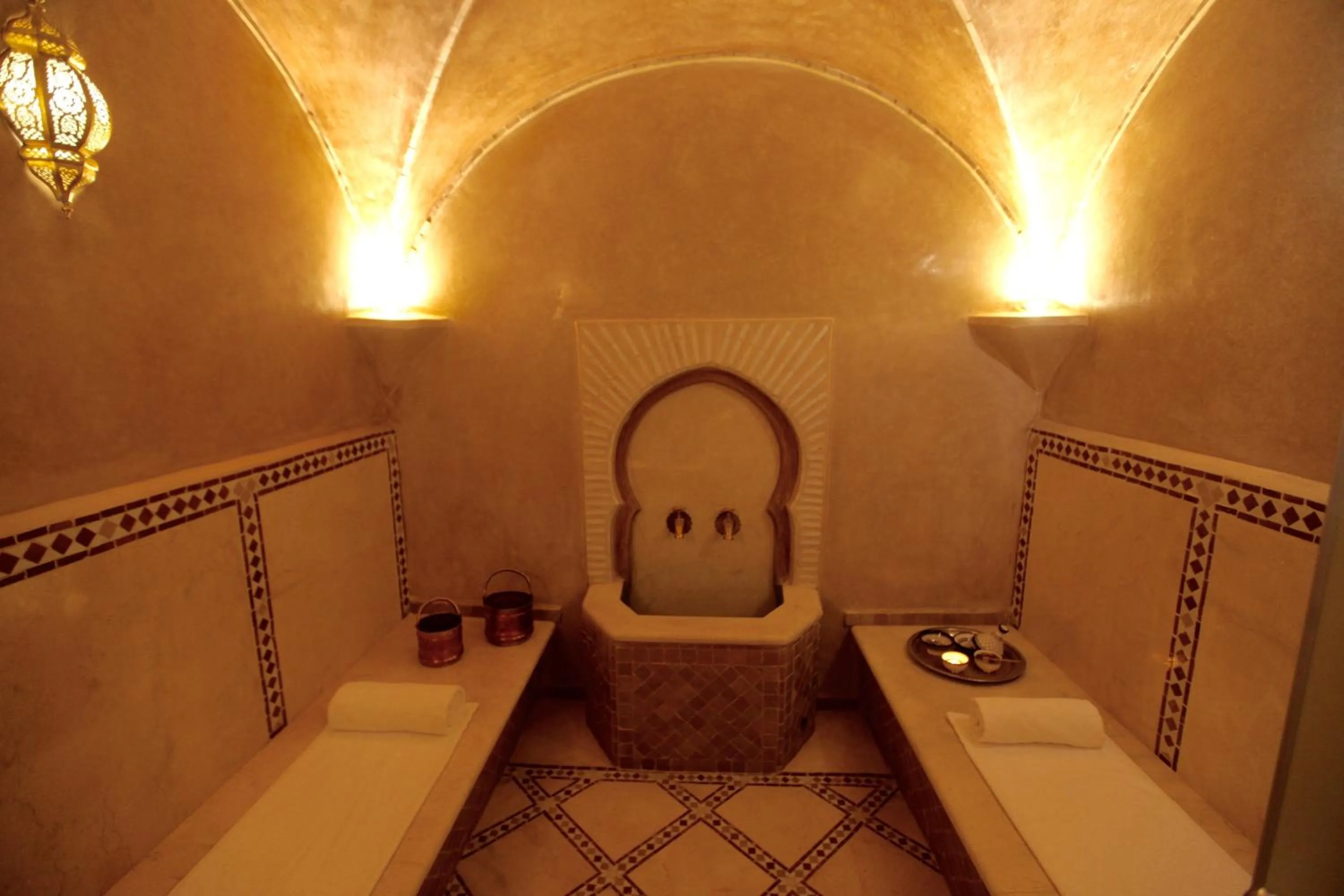 Steam room in Riad Dar Haven