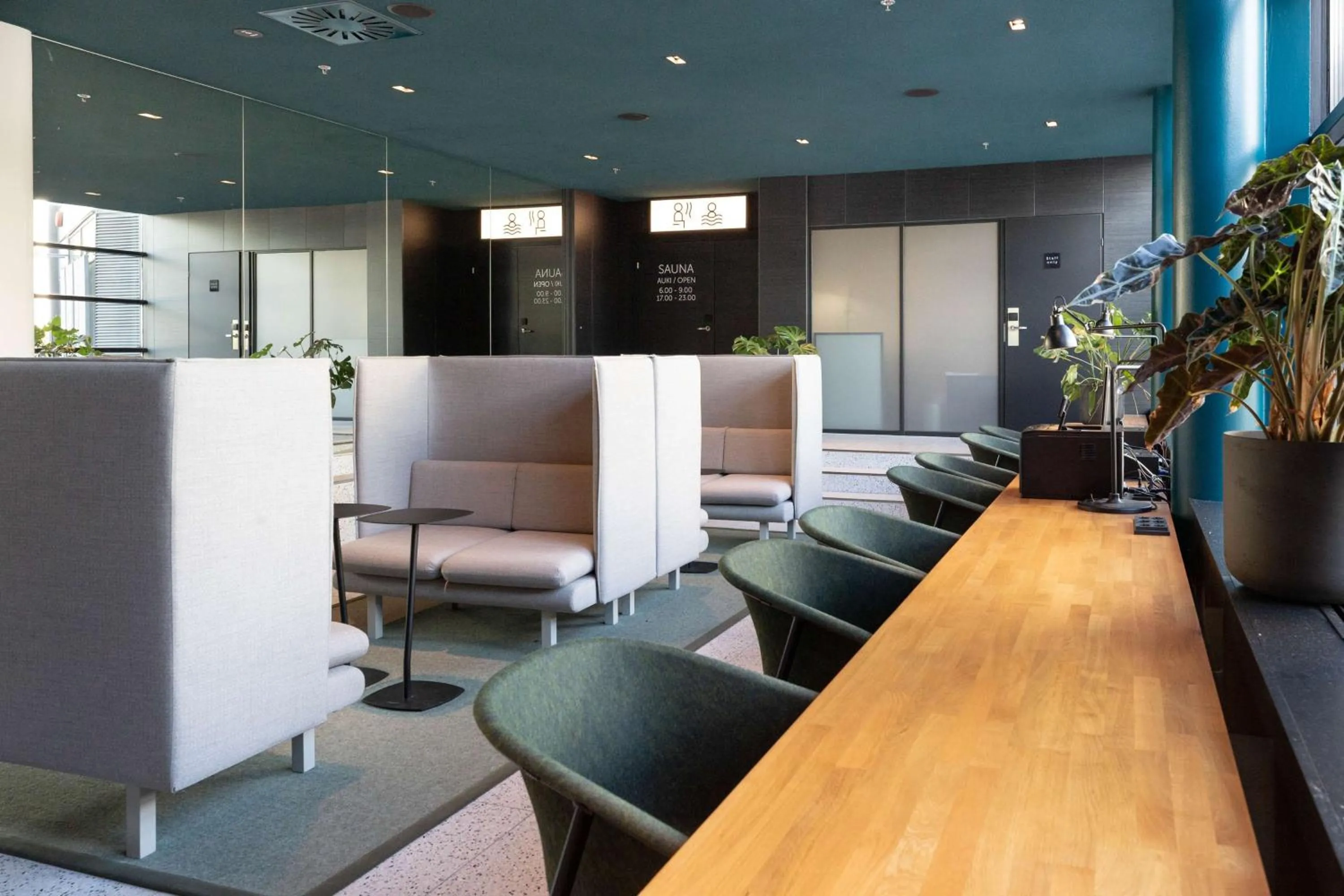 Lobby or reception in Scandic Helsinki Aviacongress