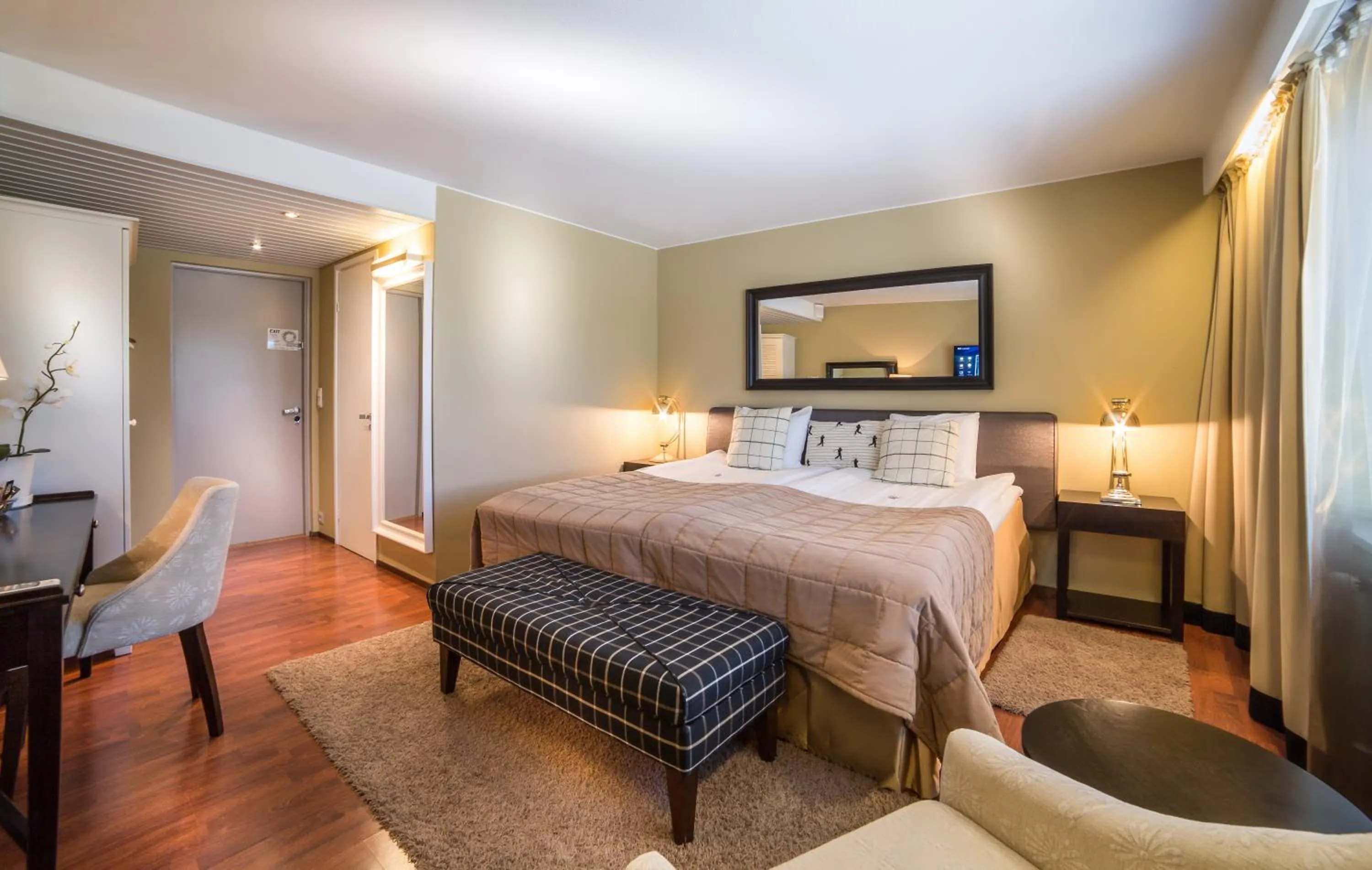 Photo of the whole room, Bed in Hotel Sorsanpesä