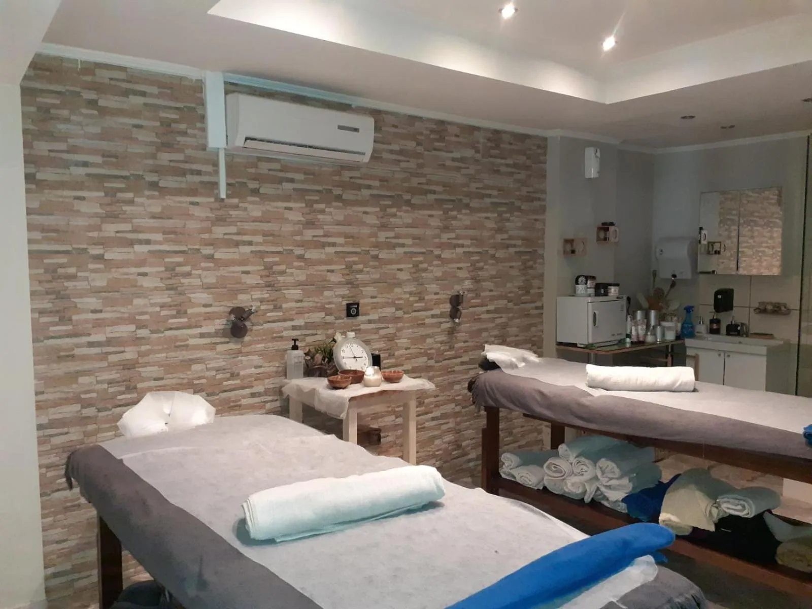 Bed in Galini Sea View