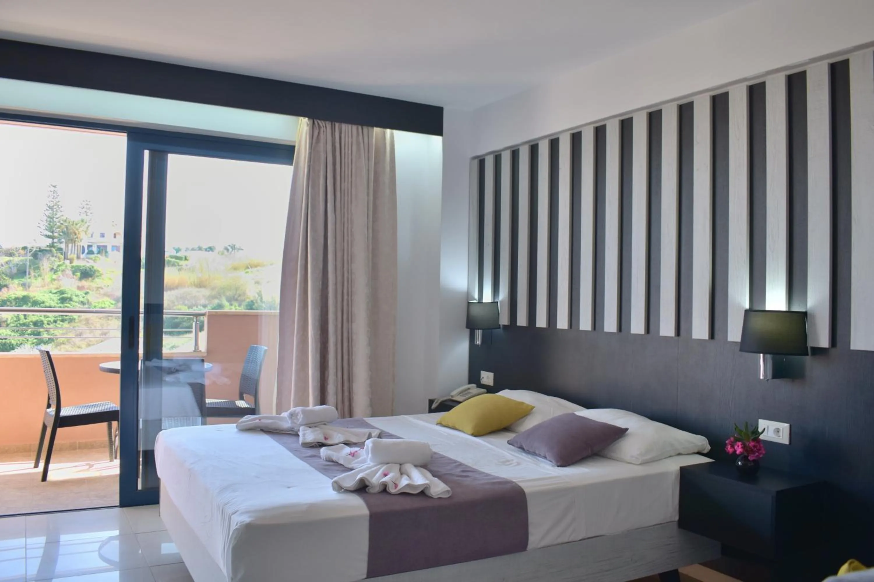 Bed in Galini Sea View