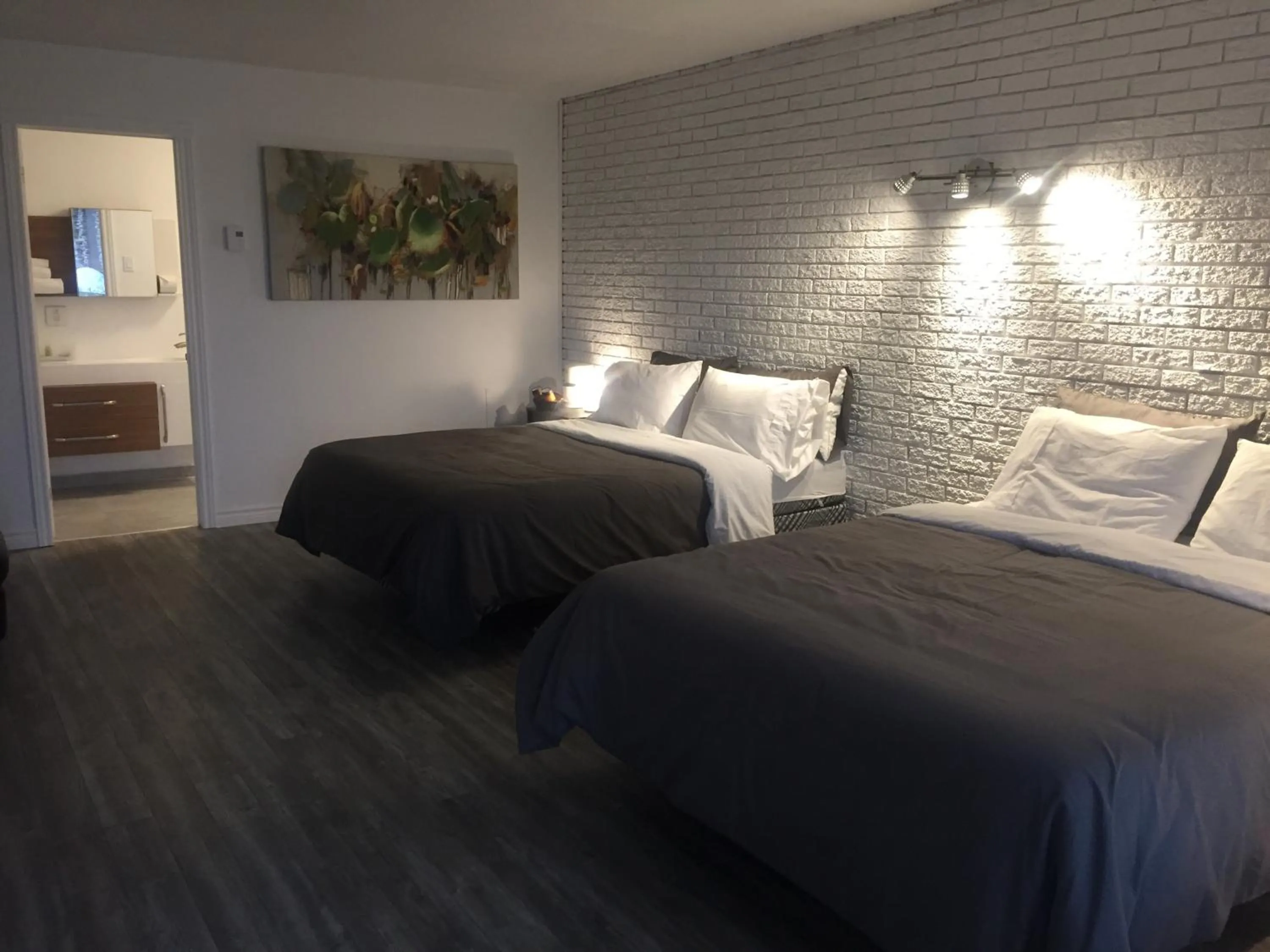 Bed in Complexe Dix80