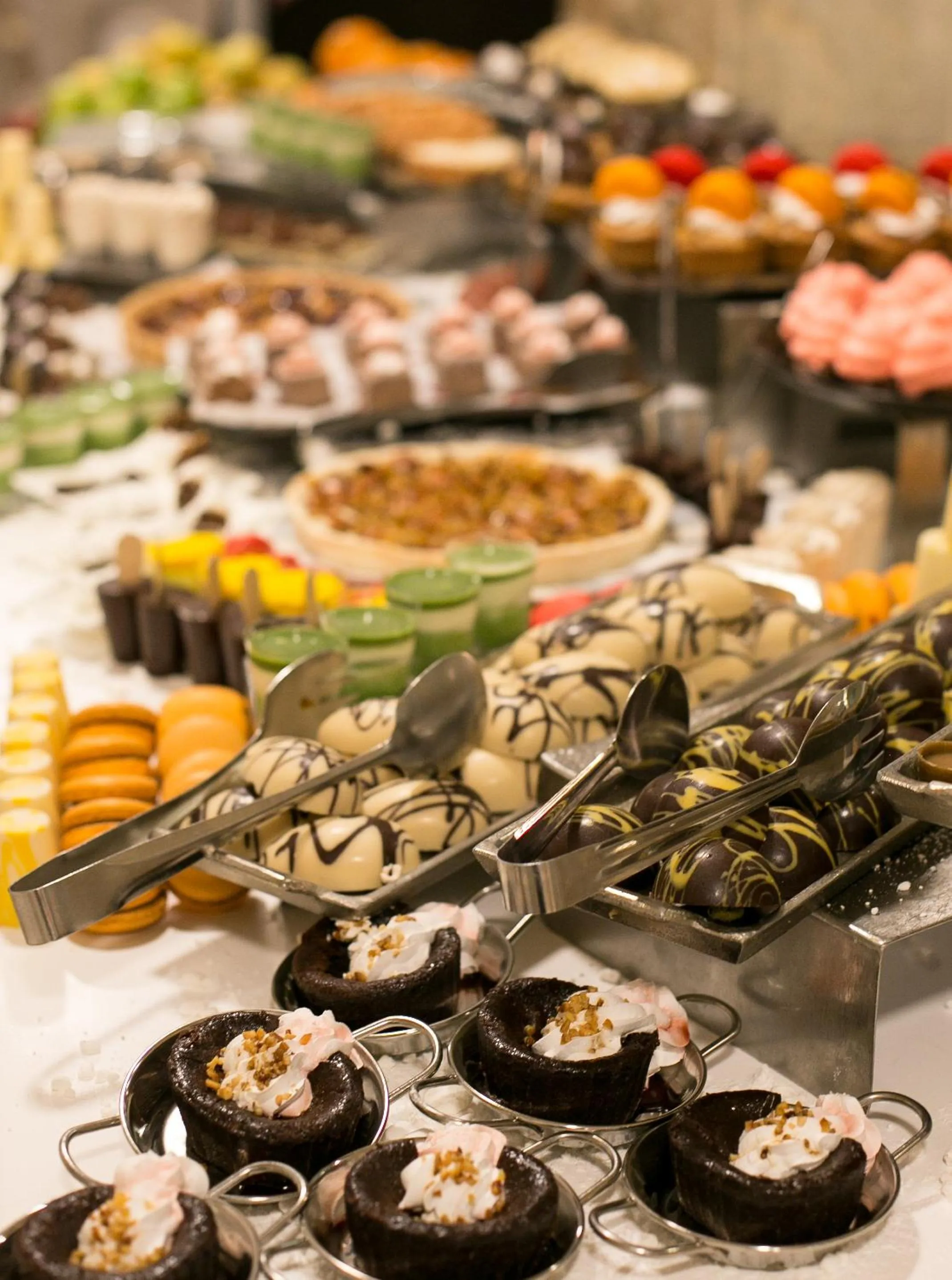 Food and drinks in Hotel Yehuda