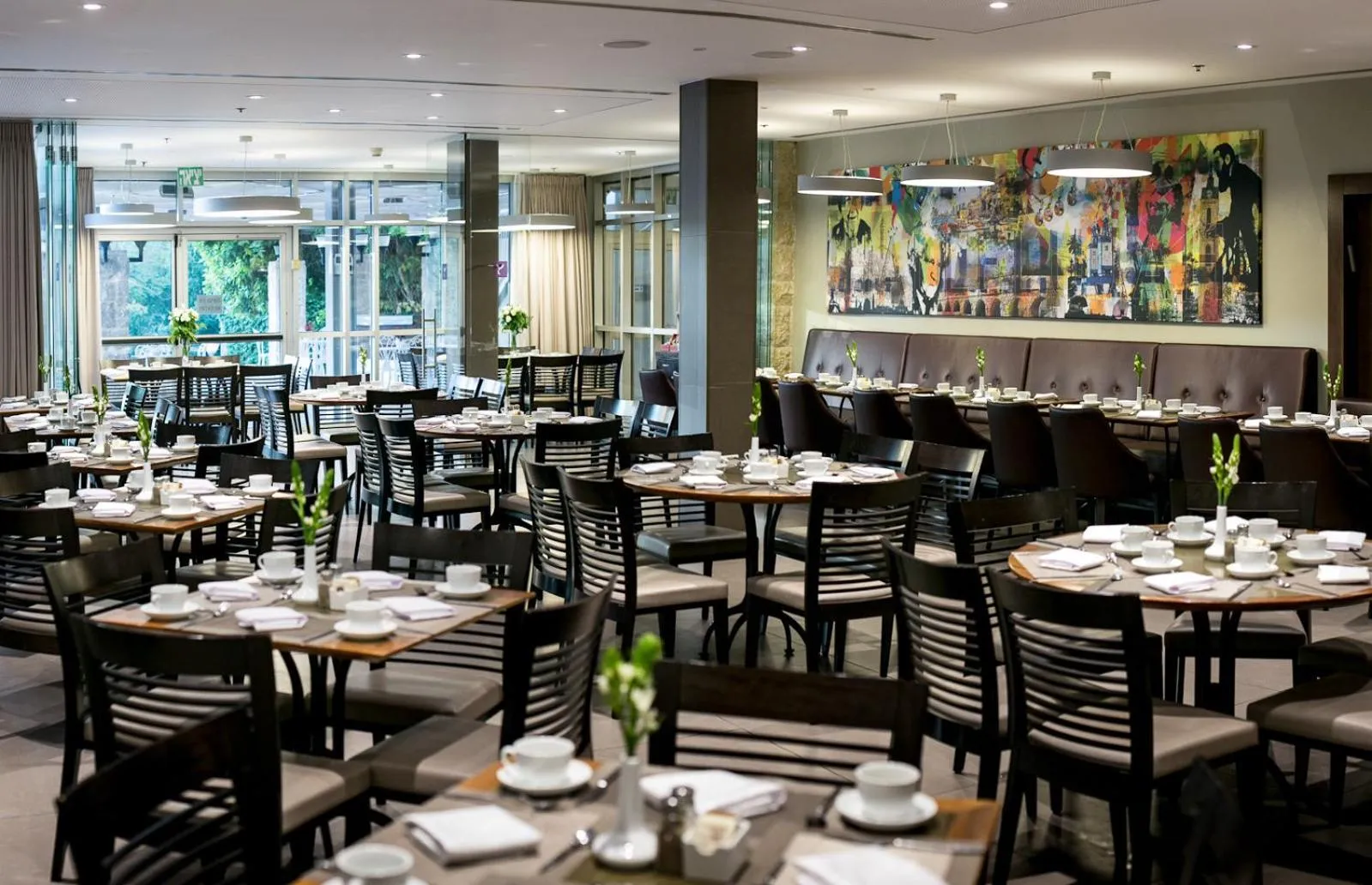 Restaurant/places to eat in Hotel Yehuda