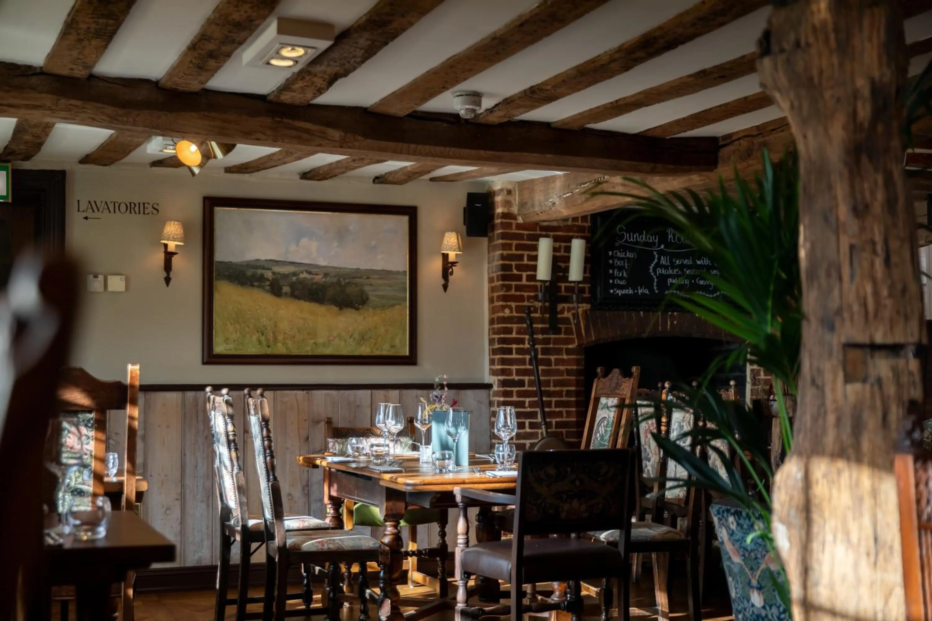 Restaurant/places to eat in The Crown Inn