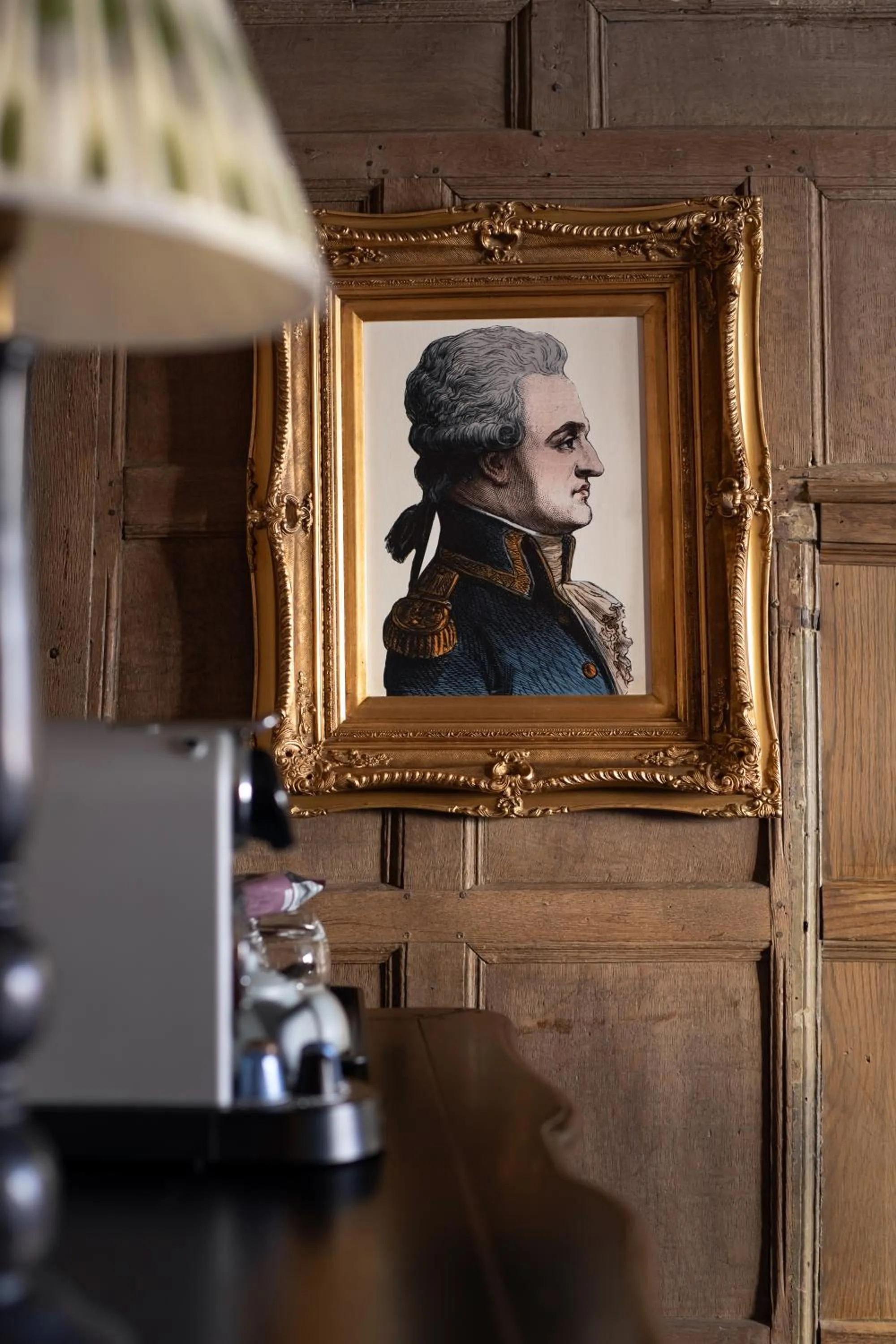 Bedroom in The Crown Inn