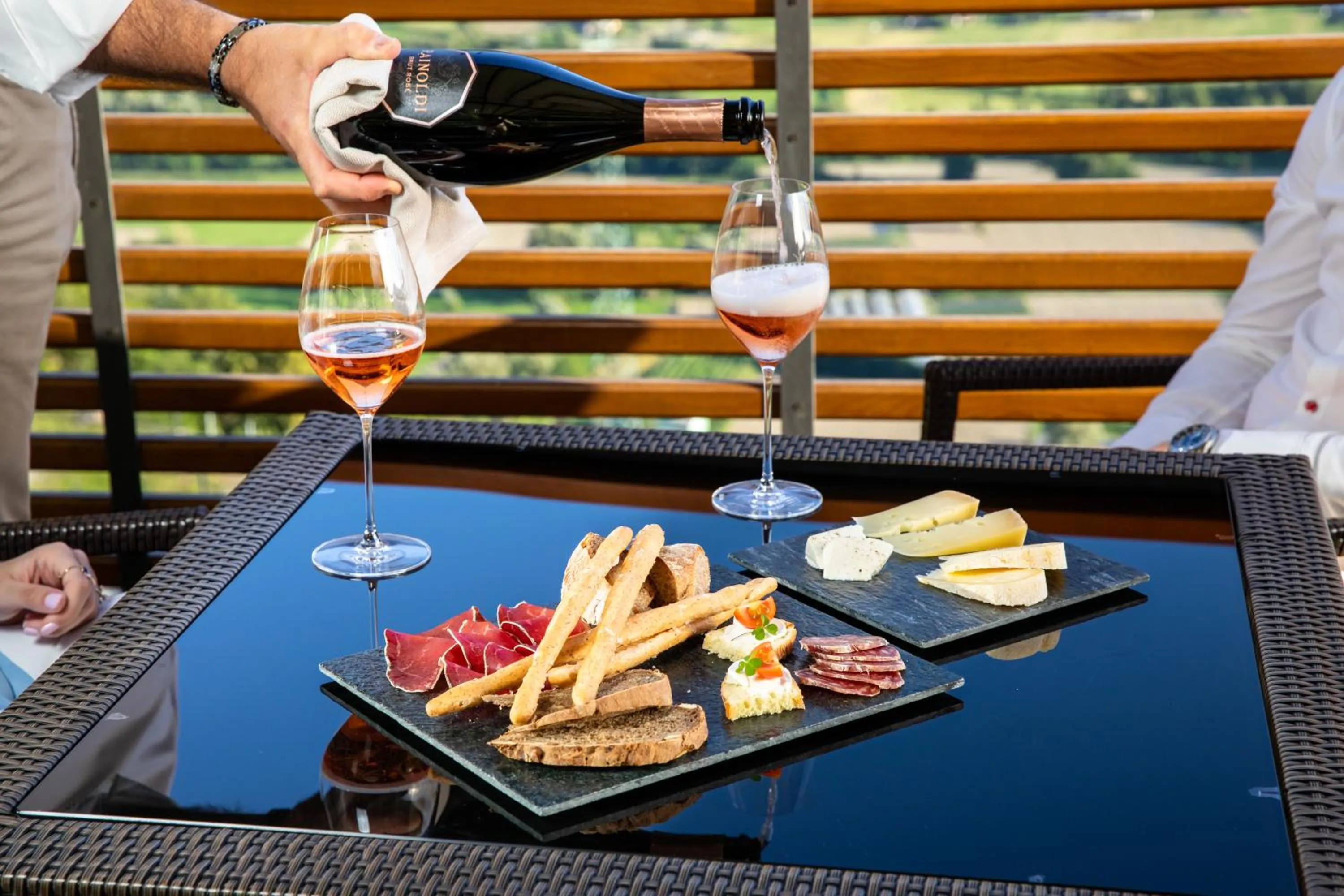 Balcony/Terrace in Wine Hotel Retici Balzi