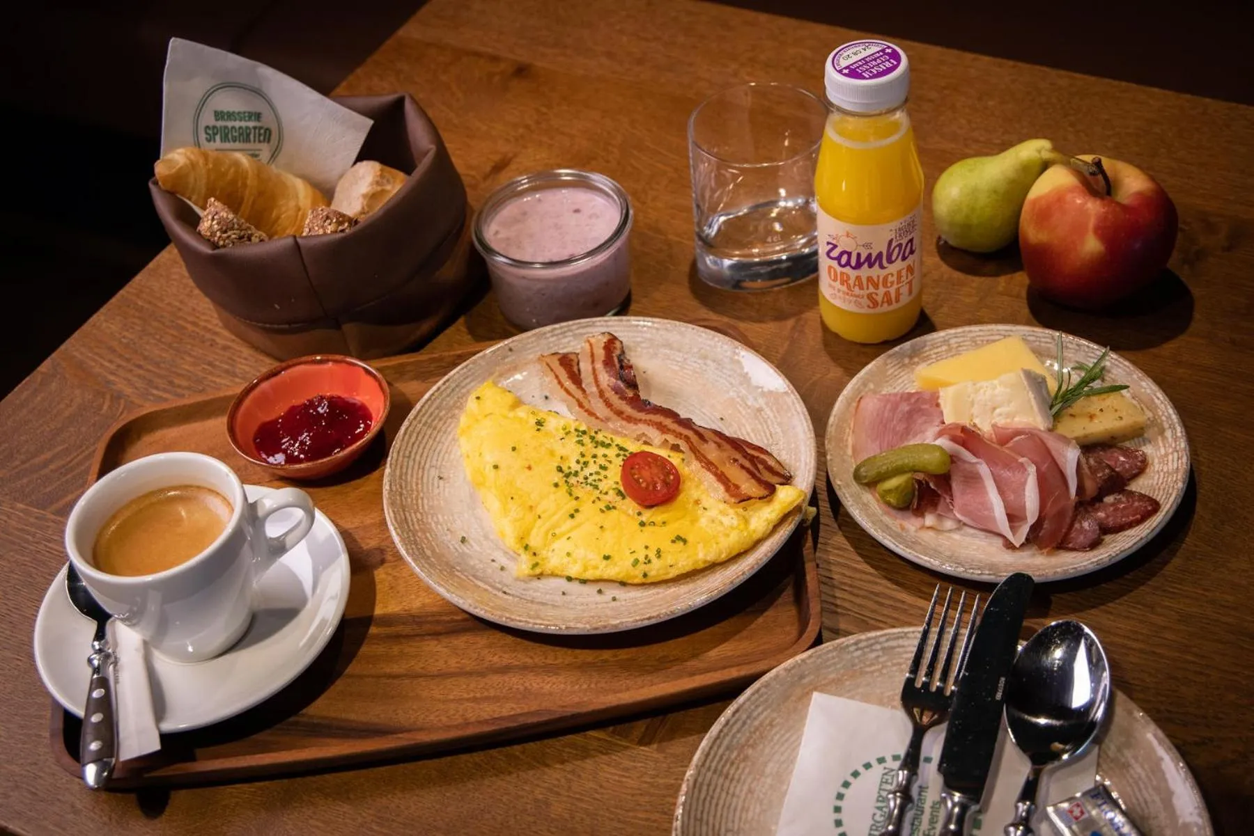 Breakfast in Hotel Spirgarten