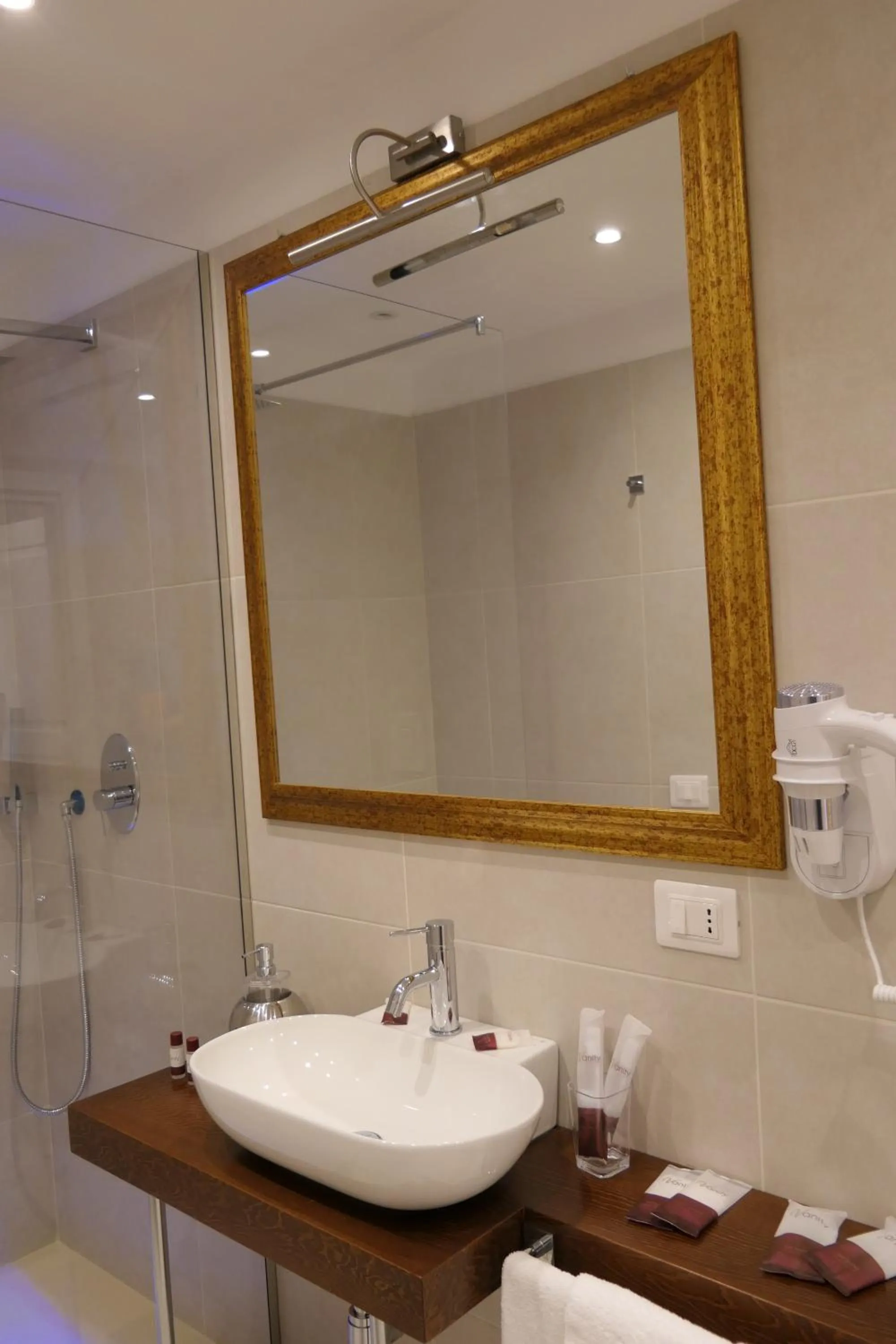 Bathroom in Spaccanapoli B&B City Soul