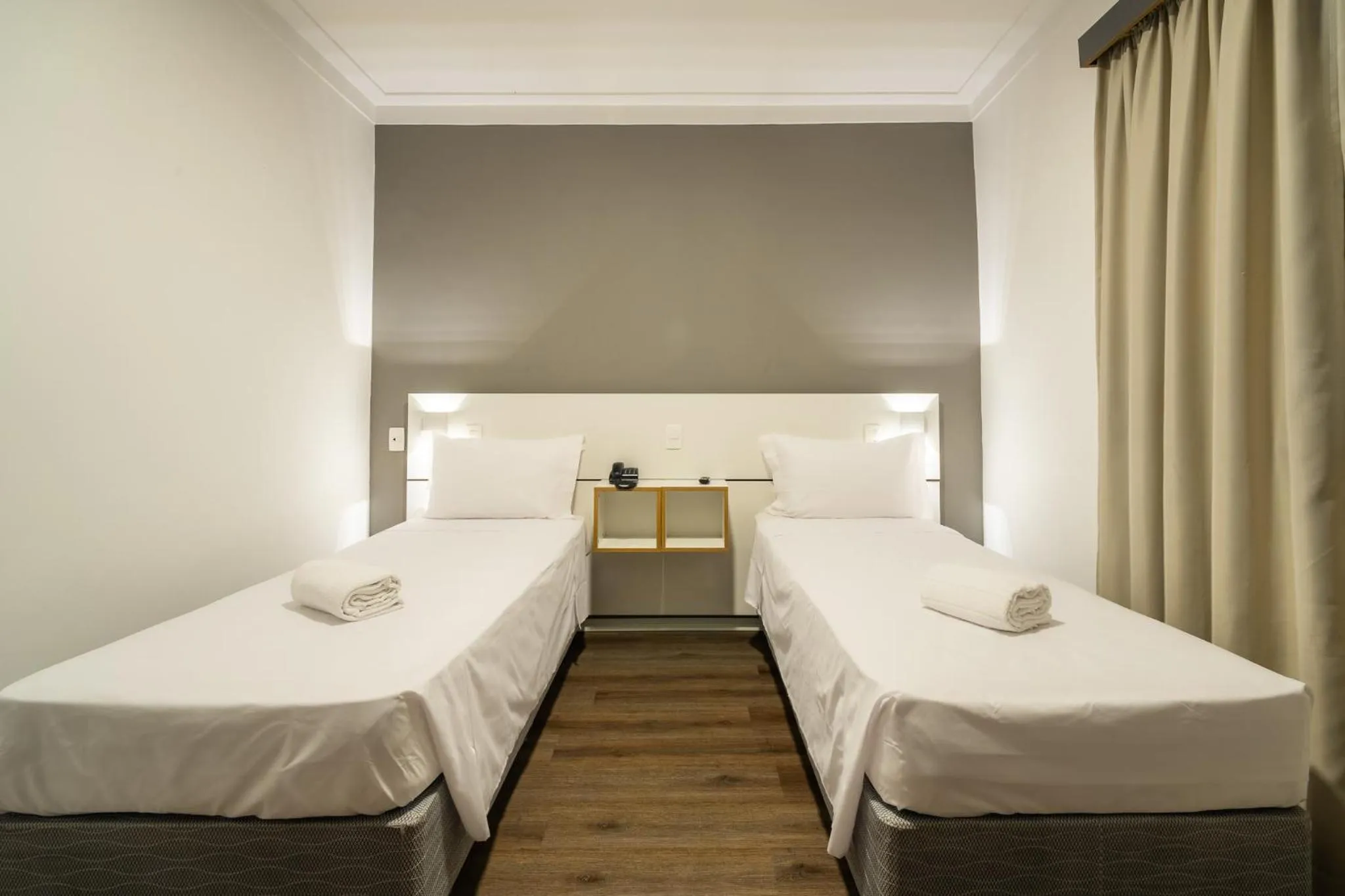 Bed in Uniclass Hotel Lapa