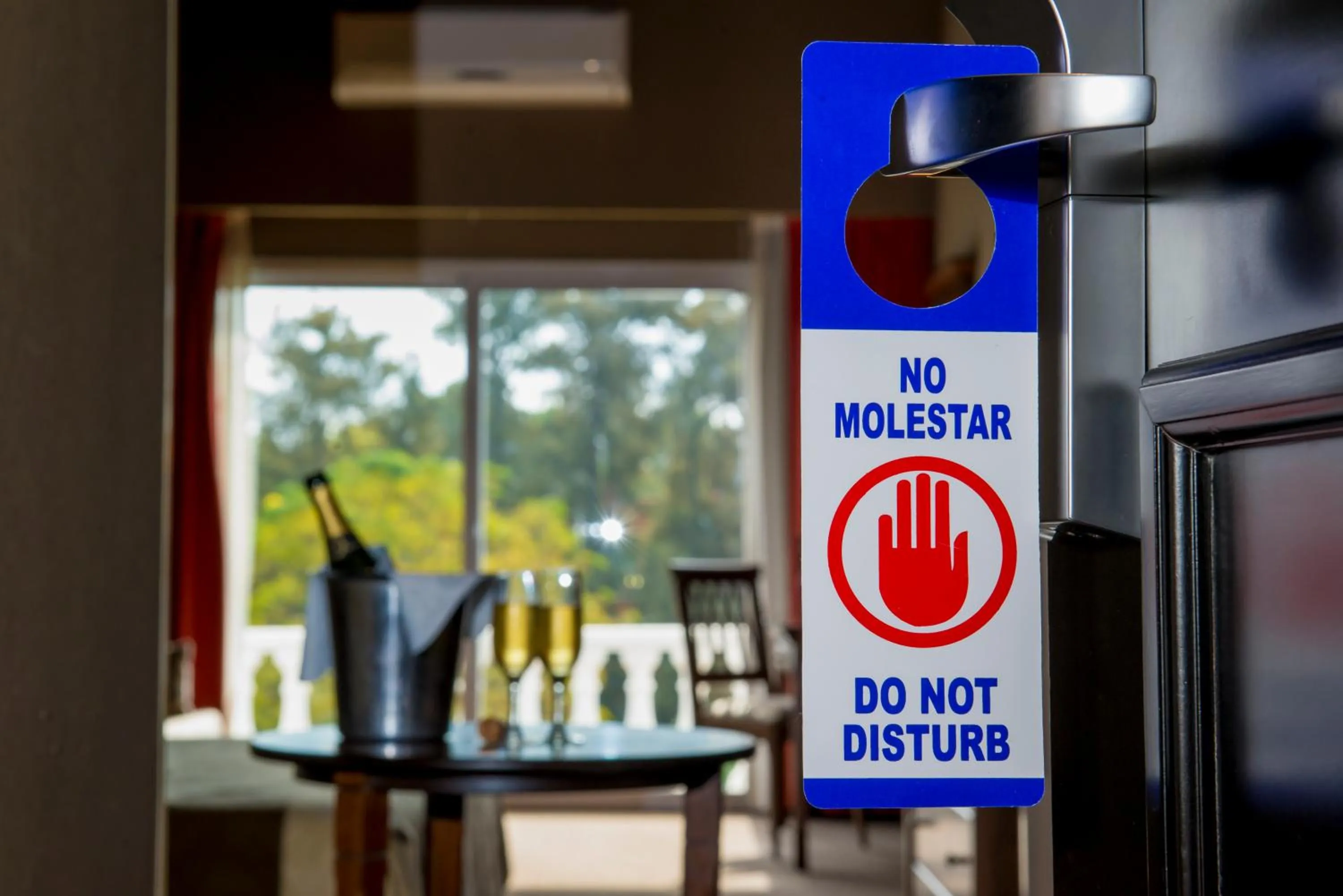 Bedroom in Howard Johnson Pilar Resort Spa & Convention Center