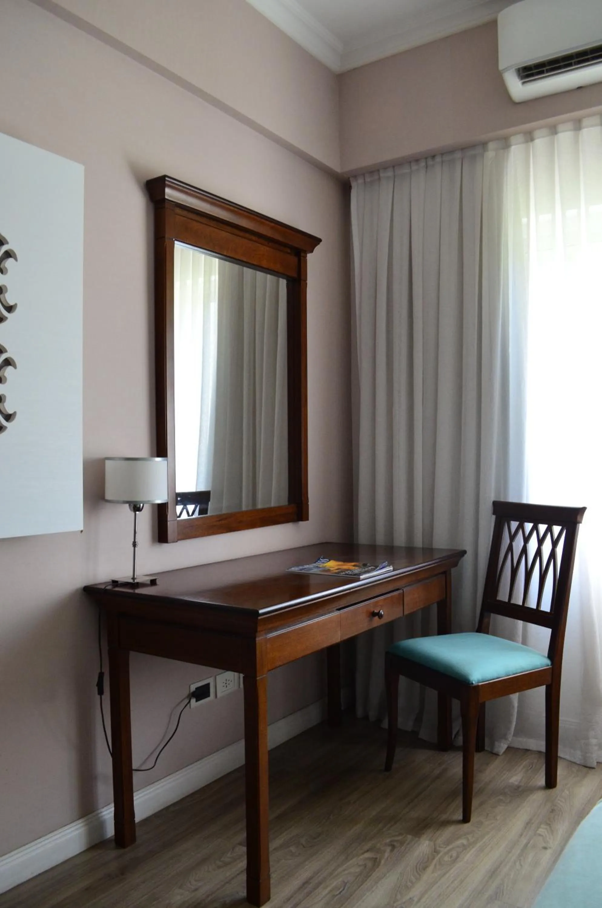 Bedroom in Howard Johnson Pilar Resort Spa & Convention Center