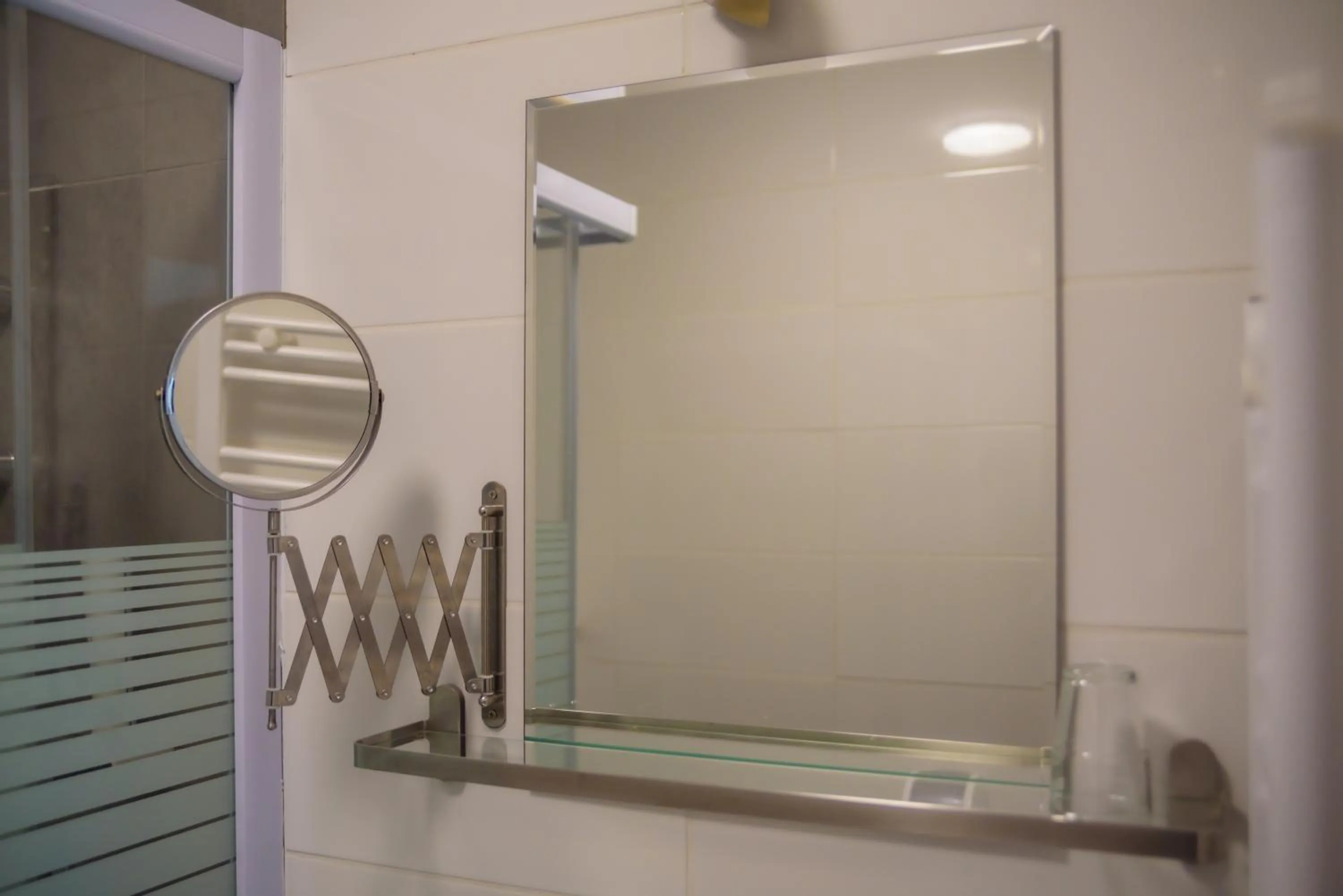 HBH Bajor Sörház Sólyomfészek Panzió