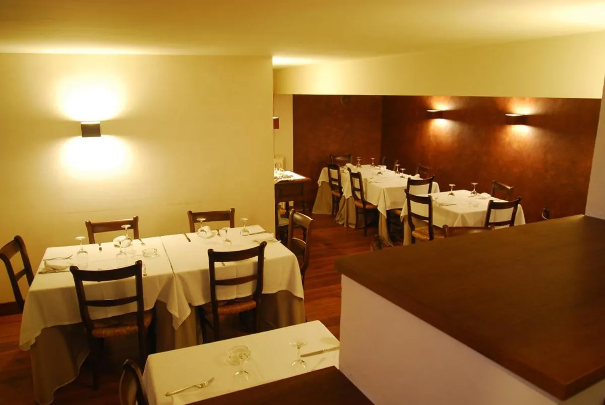 Restaurant/places to eat in Hotel Iguareña