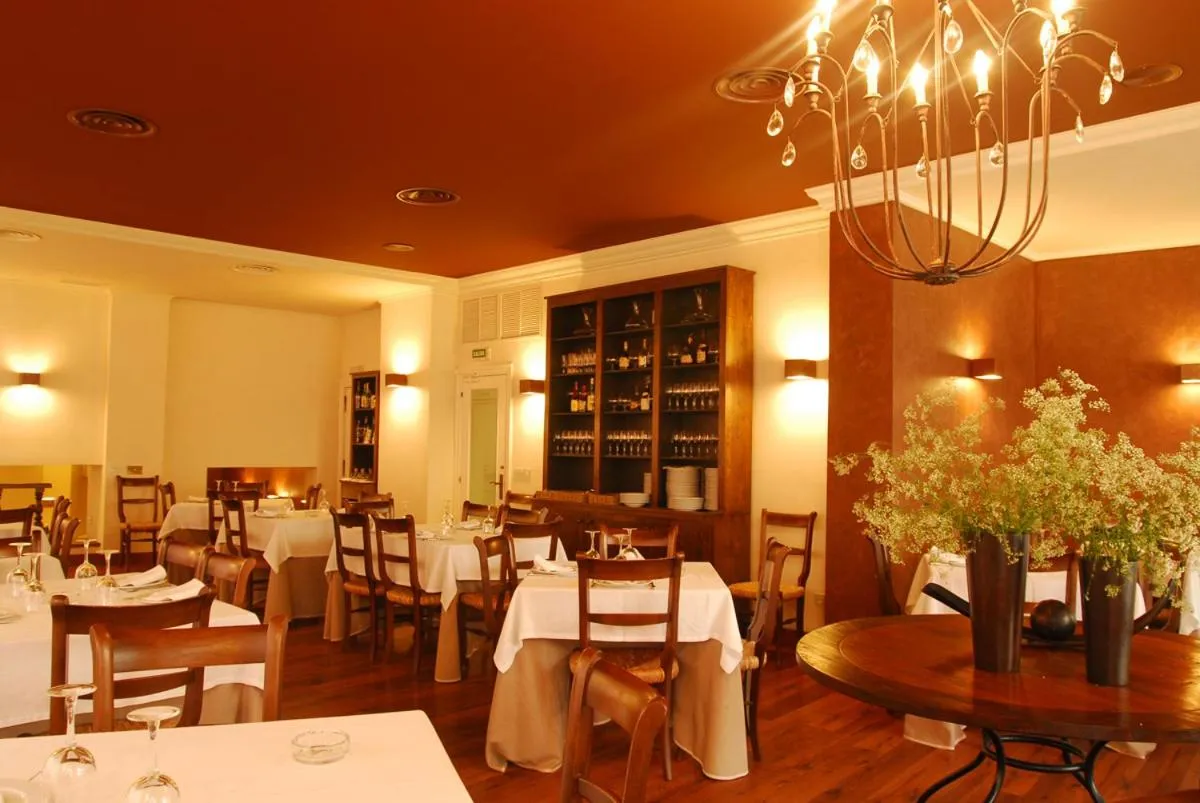 Restaurant/places to eat in Hotel Iguareña