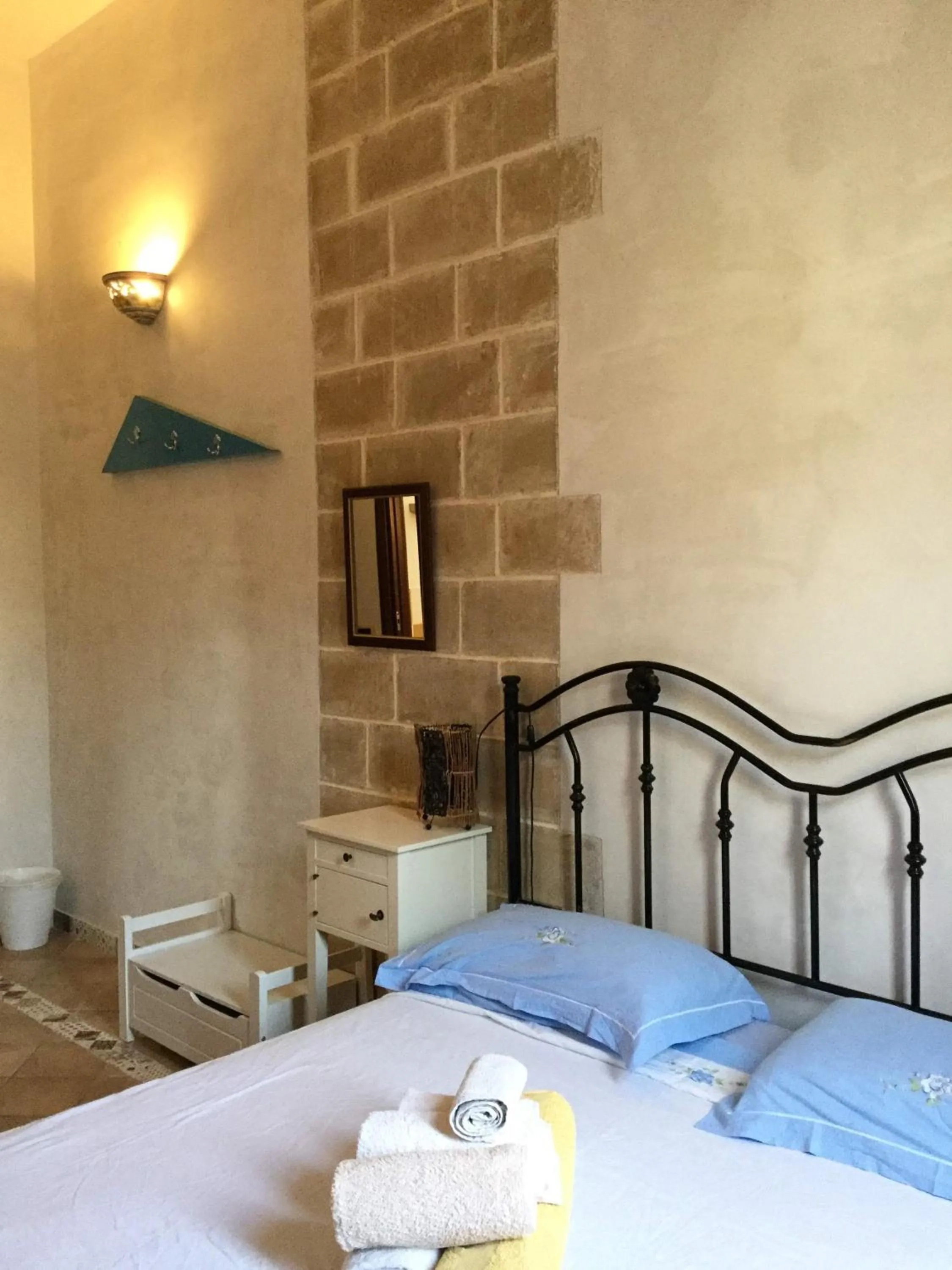 Photo of the whole room, Bed in U' Iazzu