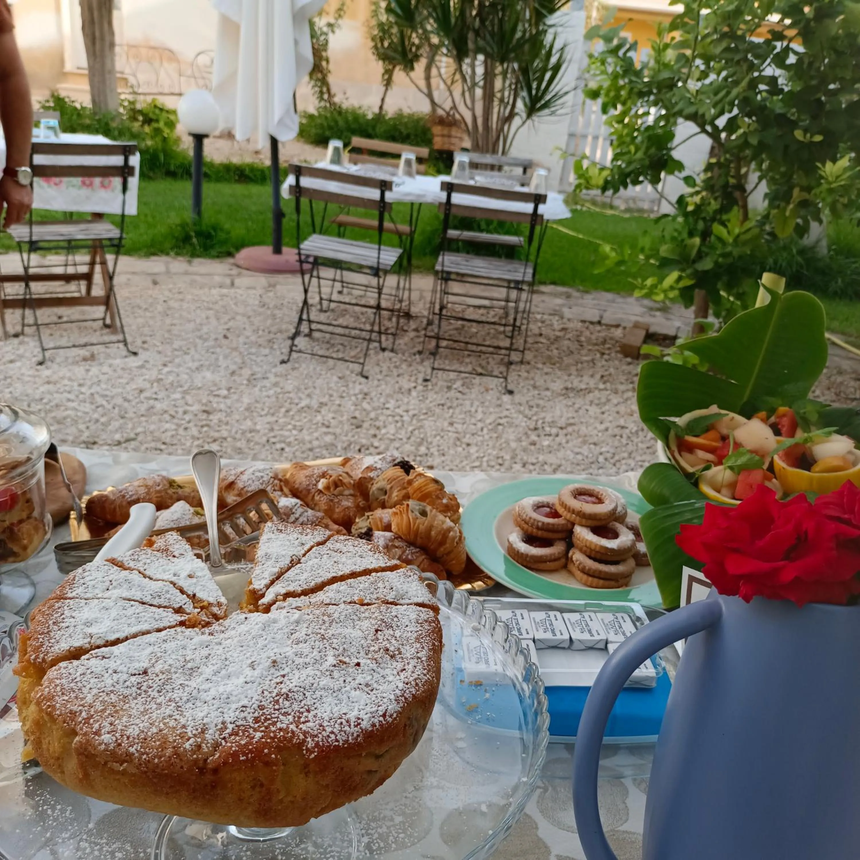 Continental breakfast in U' Iazzu