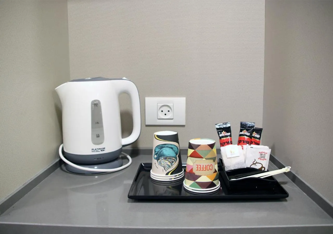 Coffee/tea facilities in HI Rabin - Jerusalem Hostel