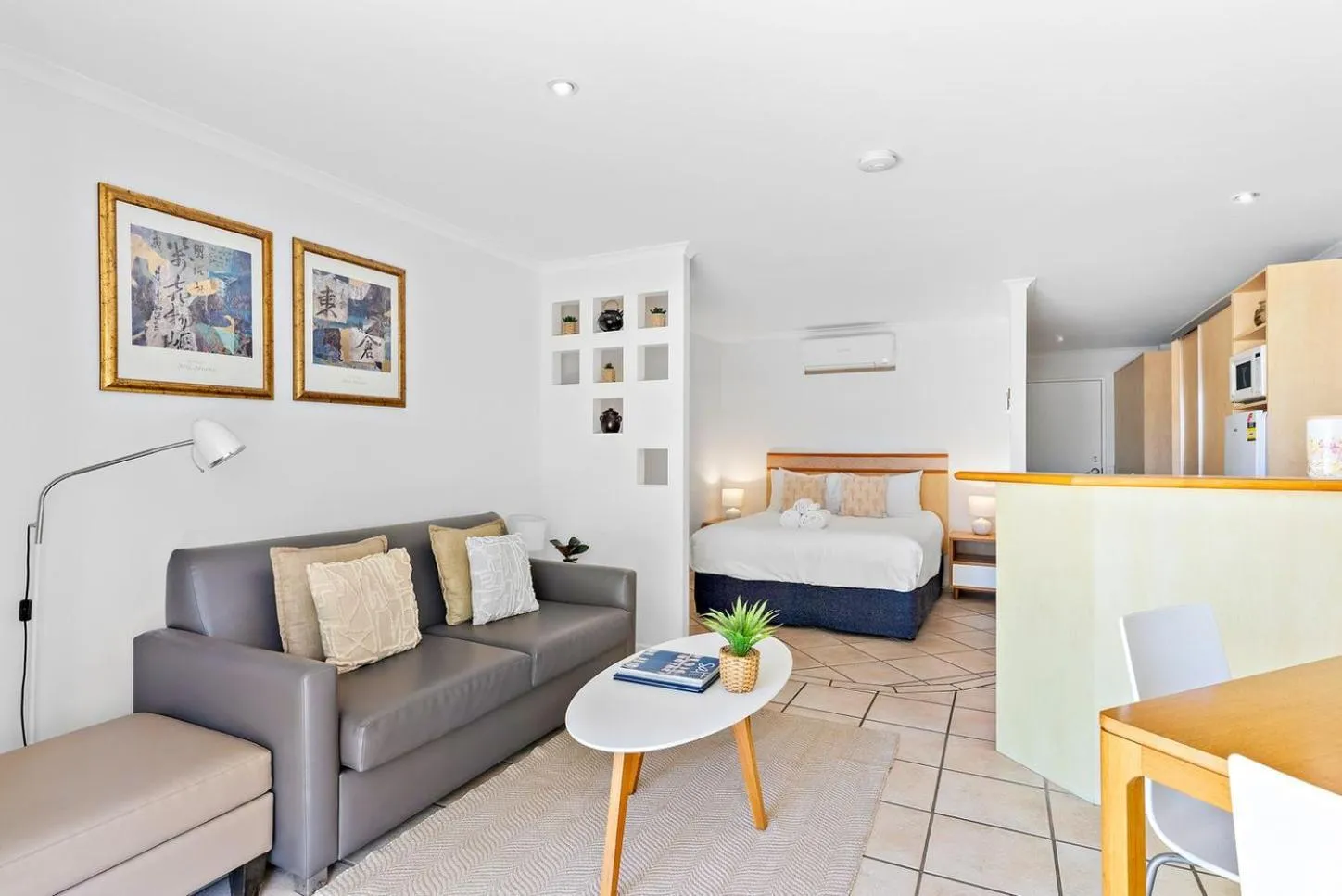 Living room, Bed in At The Sound Noosa