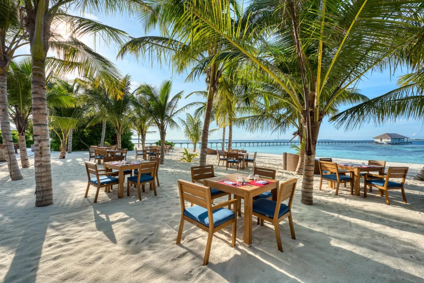 Restaurant/places to eat in Kuredhivaru Resort and Spa - Maldives