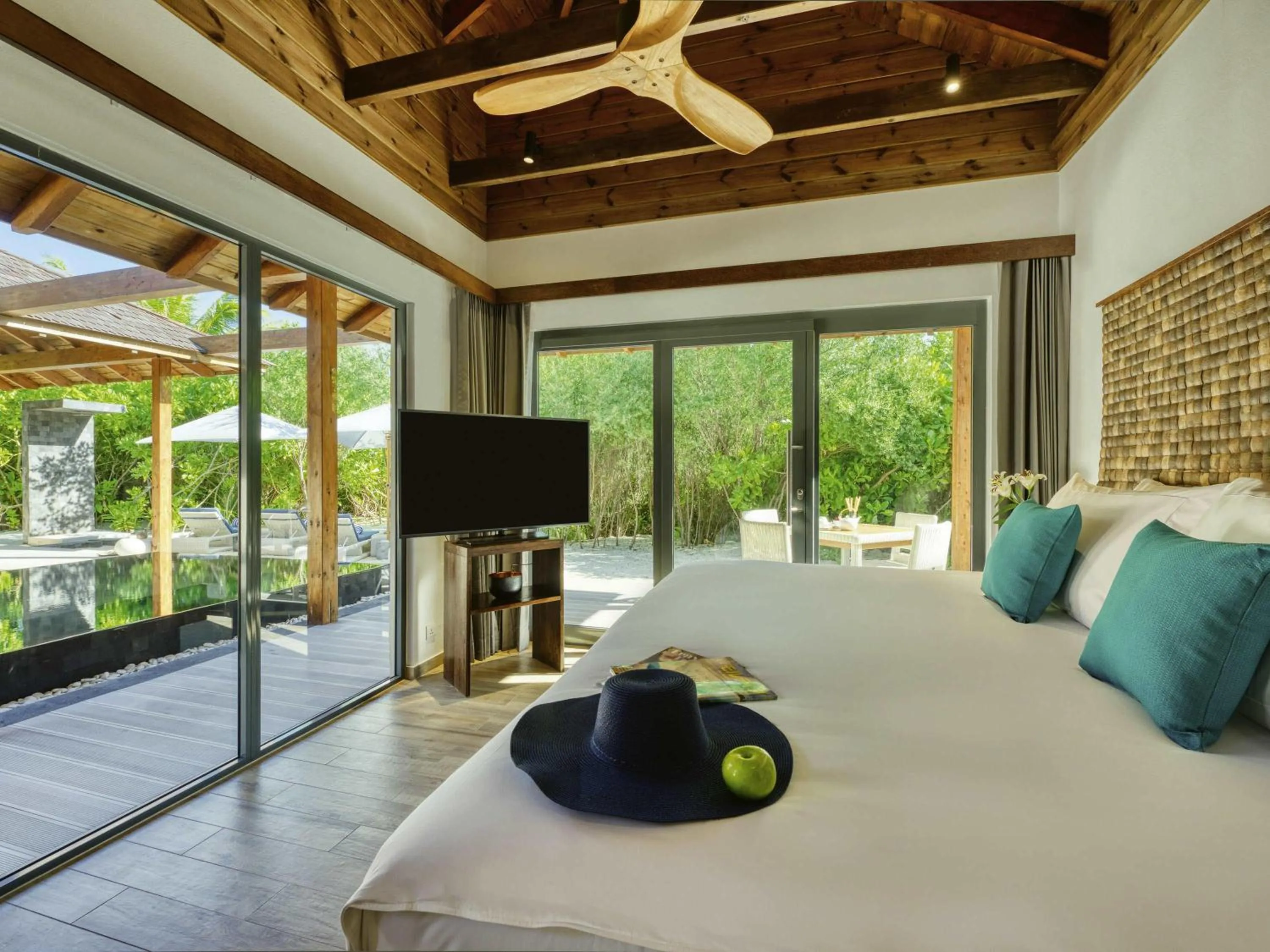 Bedroom in Kuredhivaru Resort and Spa - Maldives