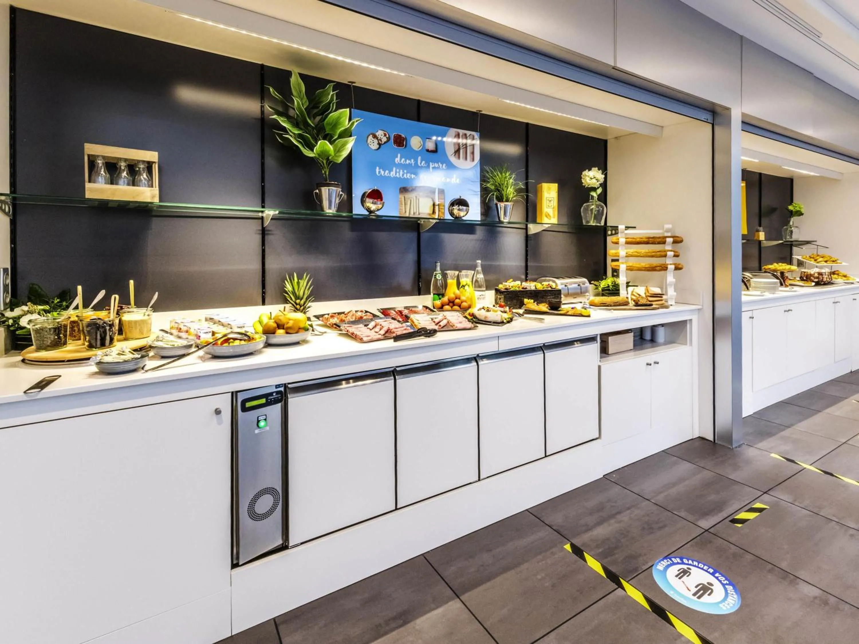 Breakfast in Novotel Toulouse Centre Wilson