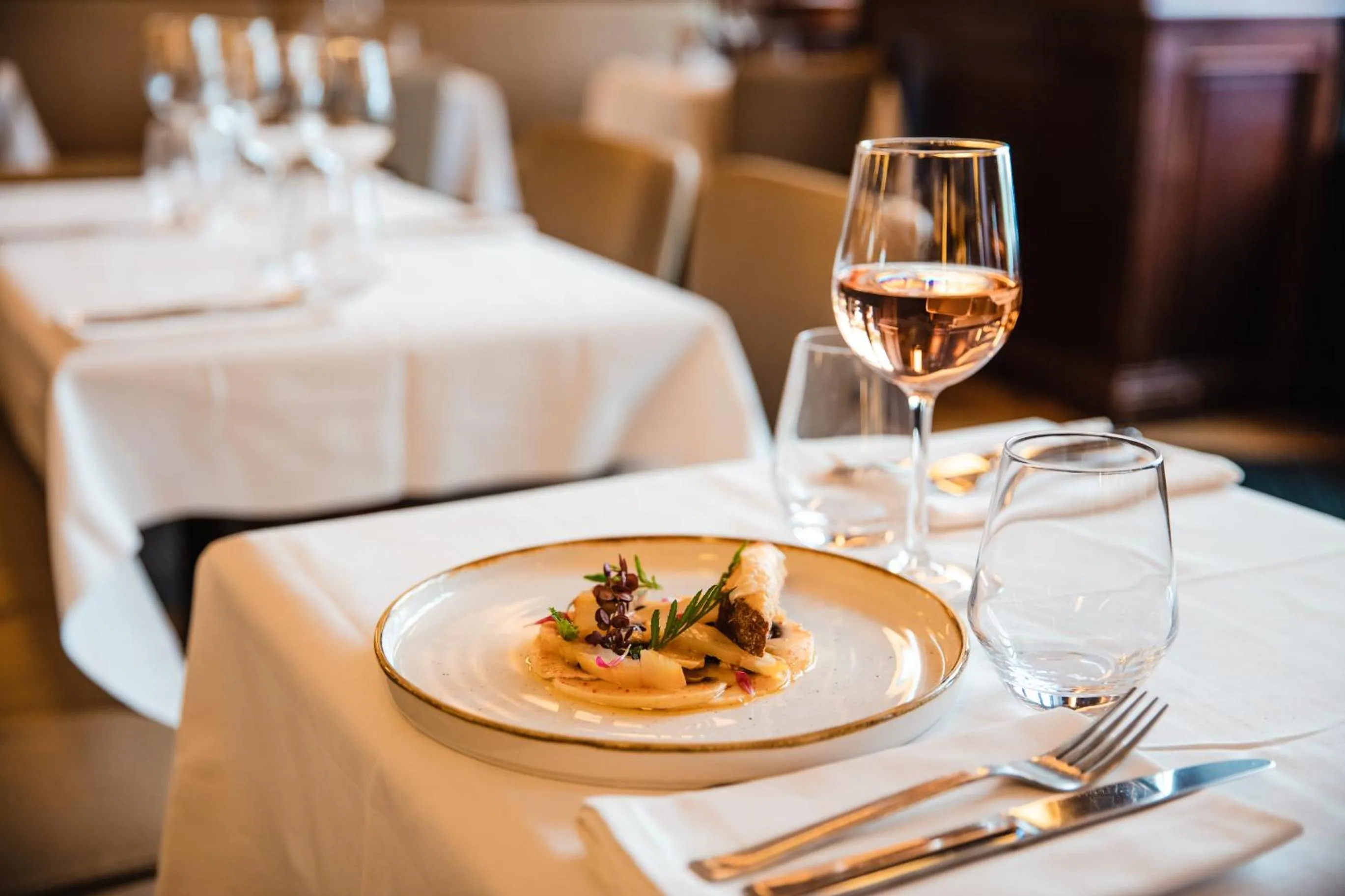 Restaurant/places to eat in Novotel Toulouse Centre Wilson