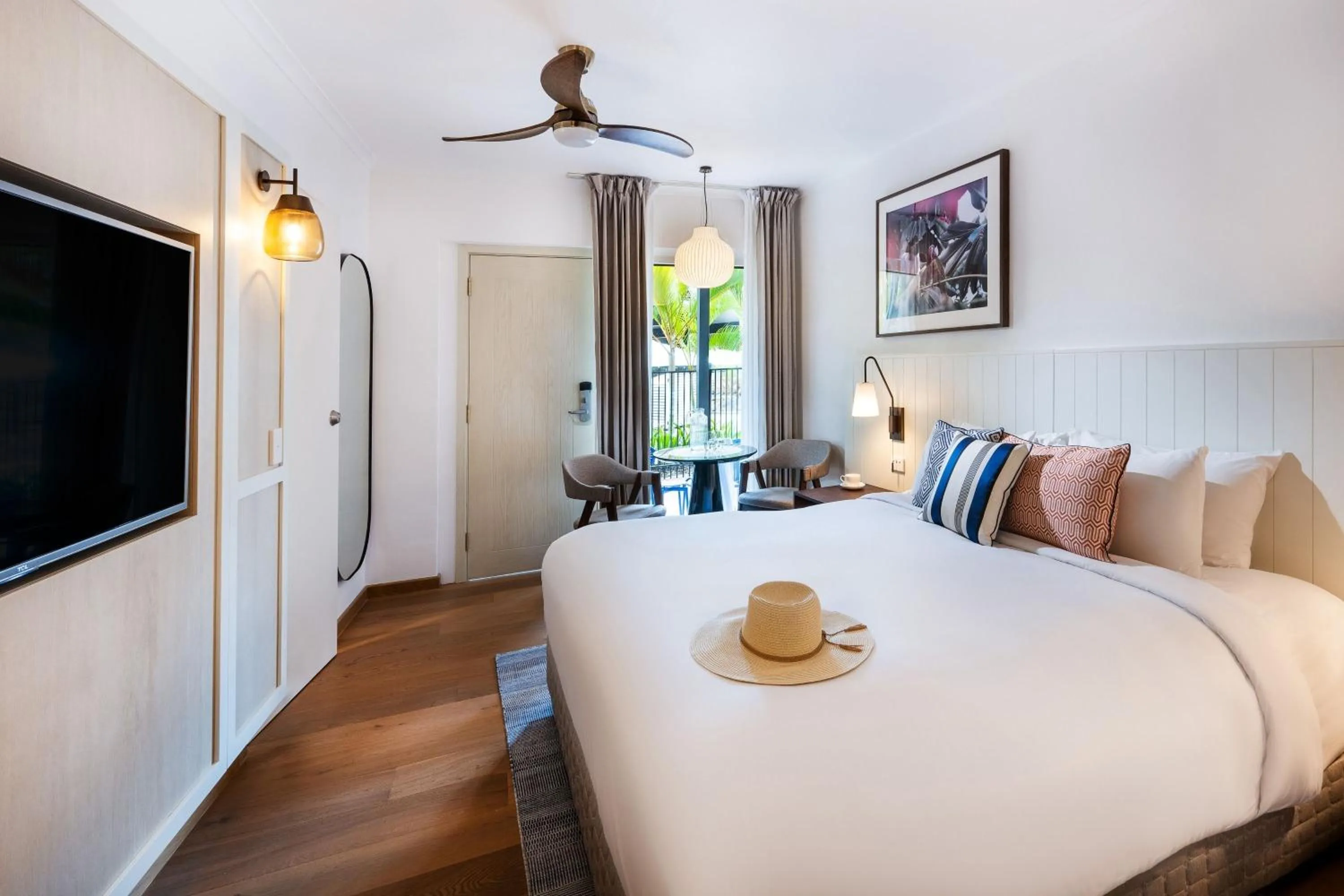 Bed in Mantra Club Croc