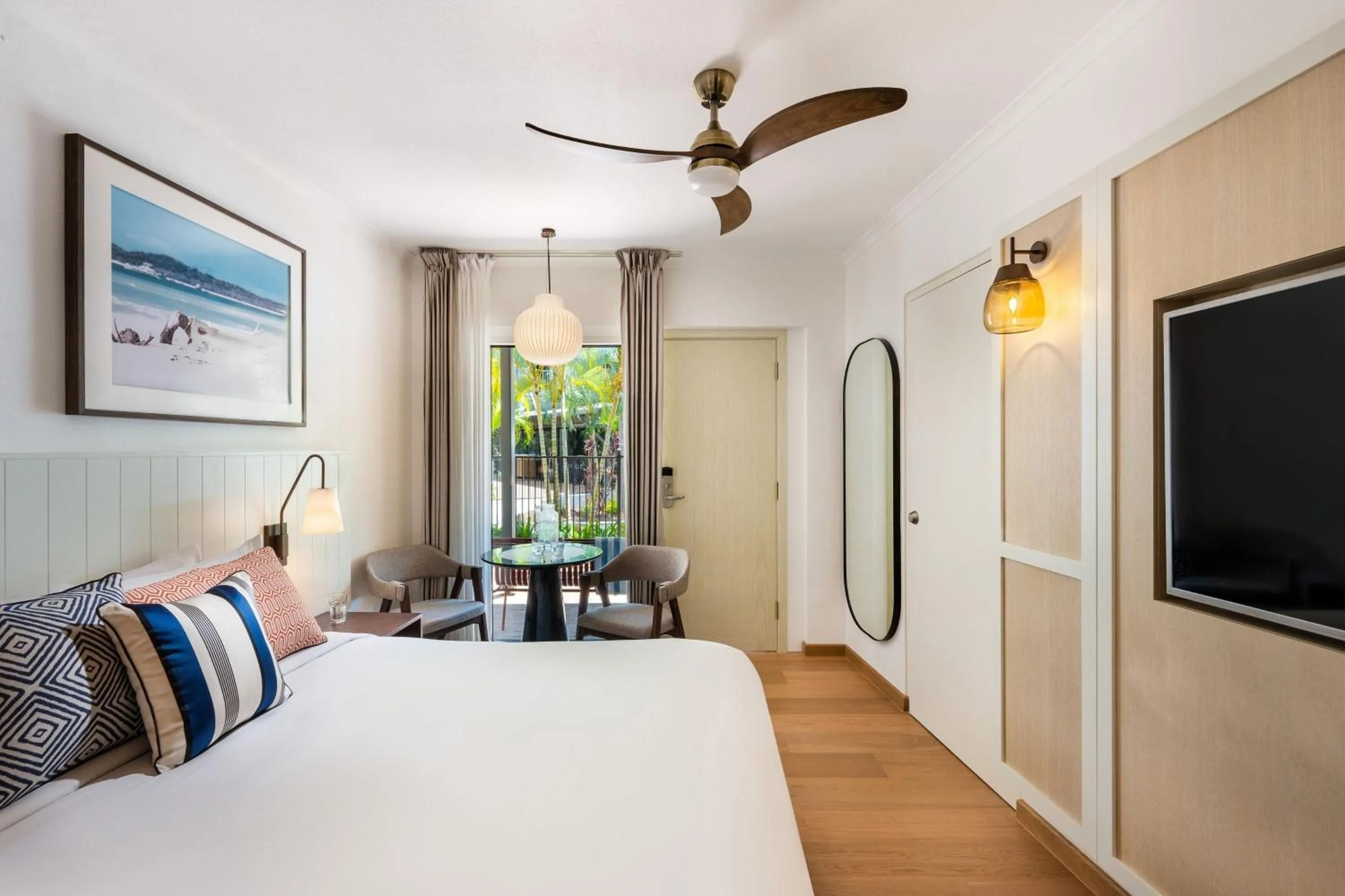 Bed in Mantra Club Croc