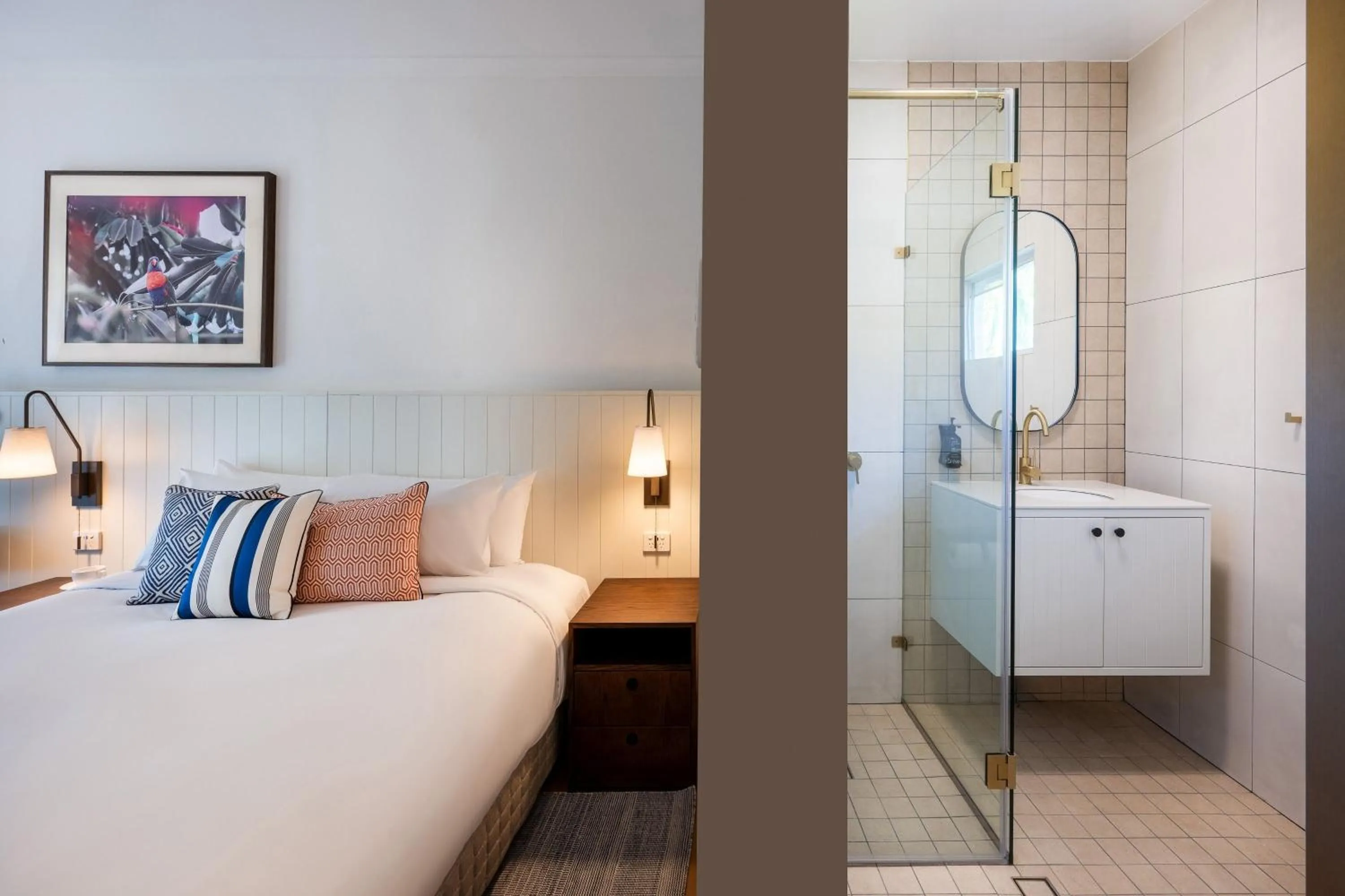 Bathroom, Bed in Mantra Club Croc