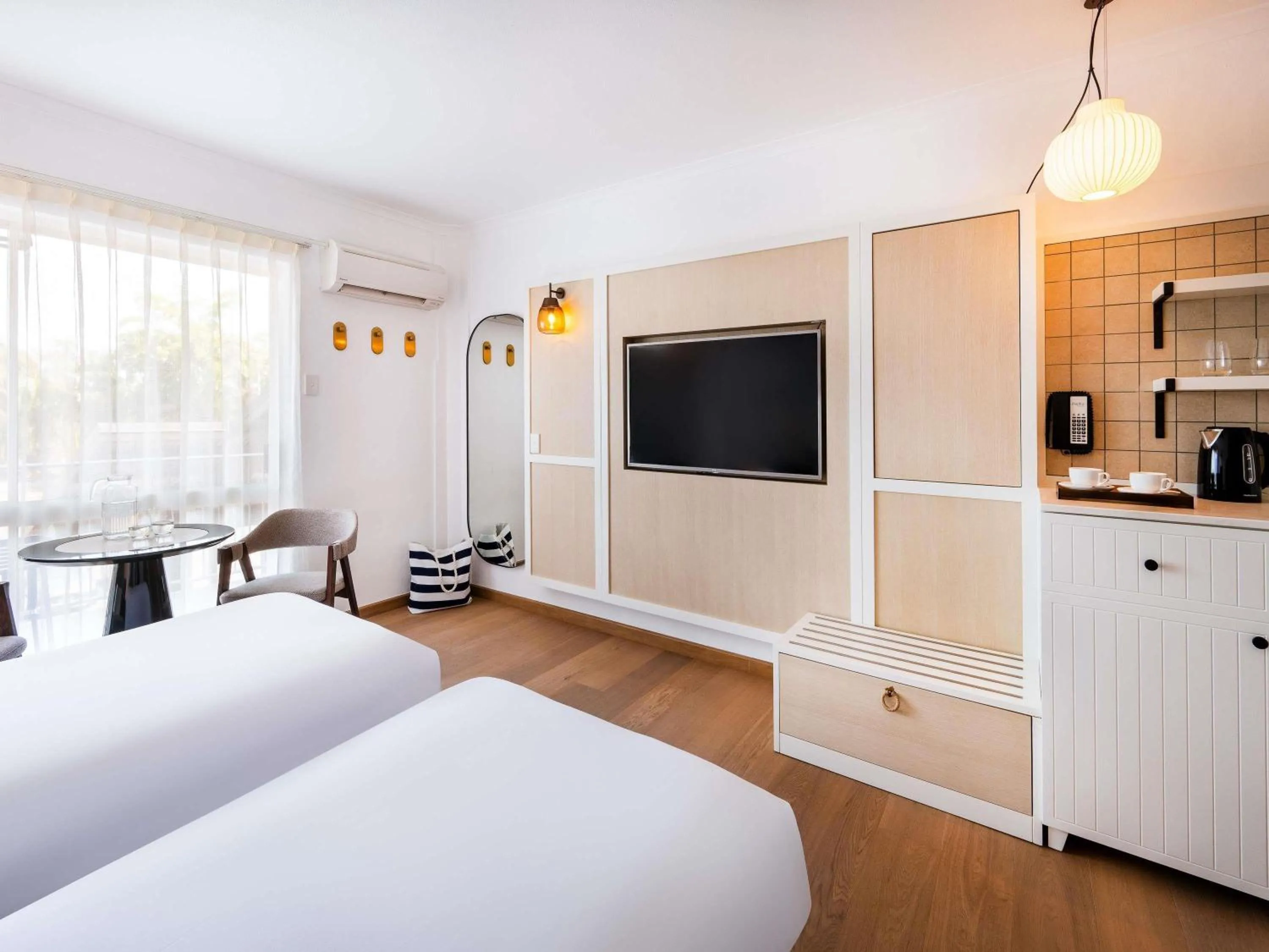 Bedroom, Bed in Mantra Club Croc