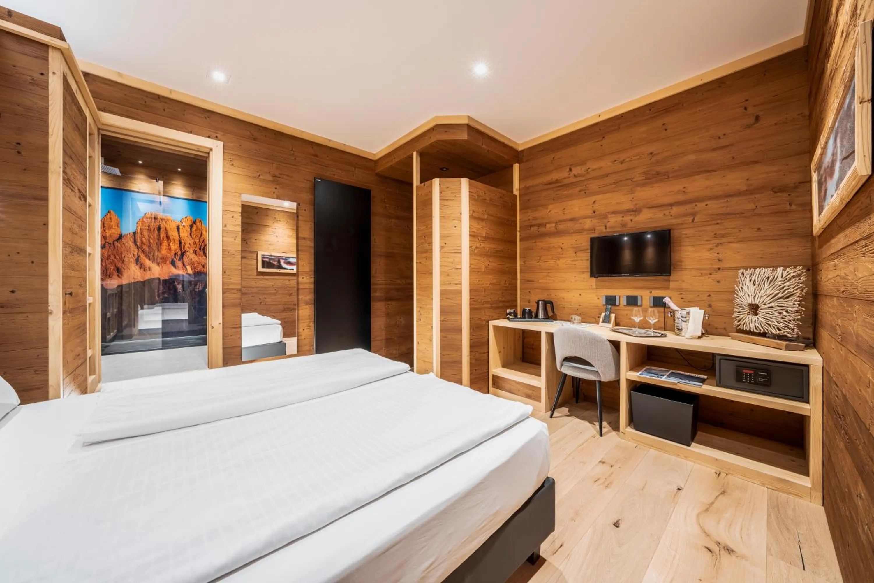 Bed in Hotel Villa Alpina ***S